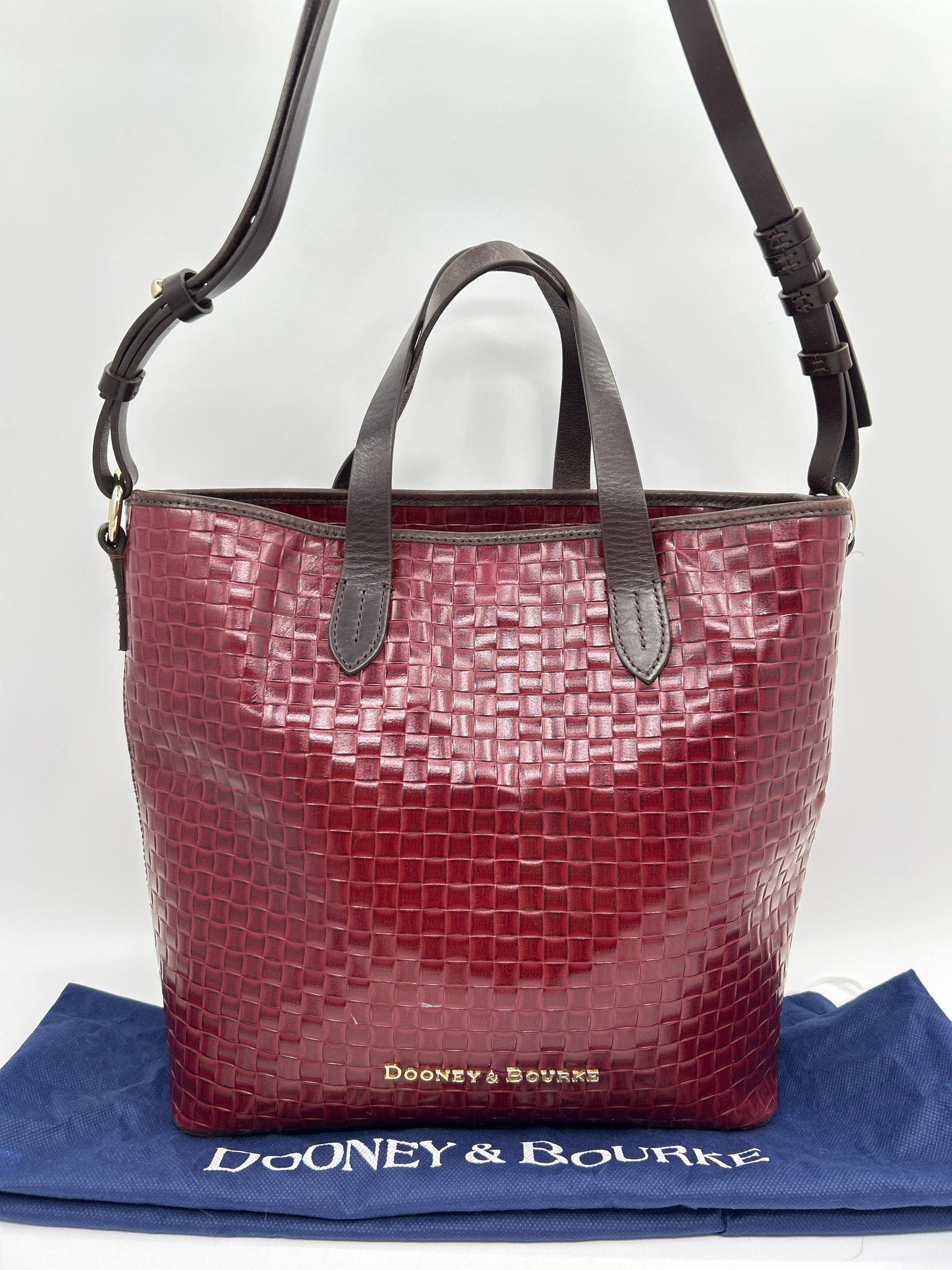 DOONEY & BOURKE Burgundy Women Tote