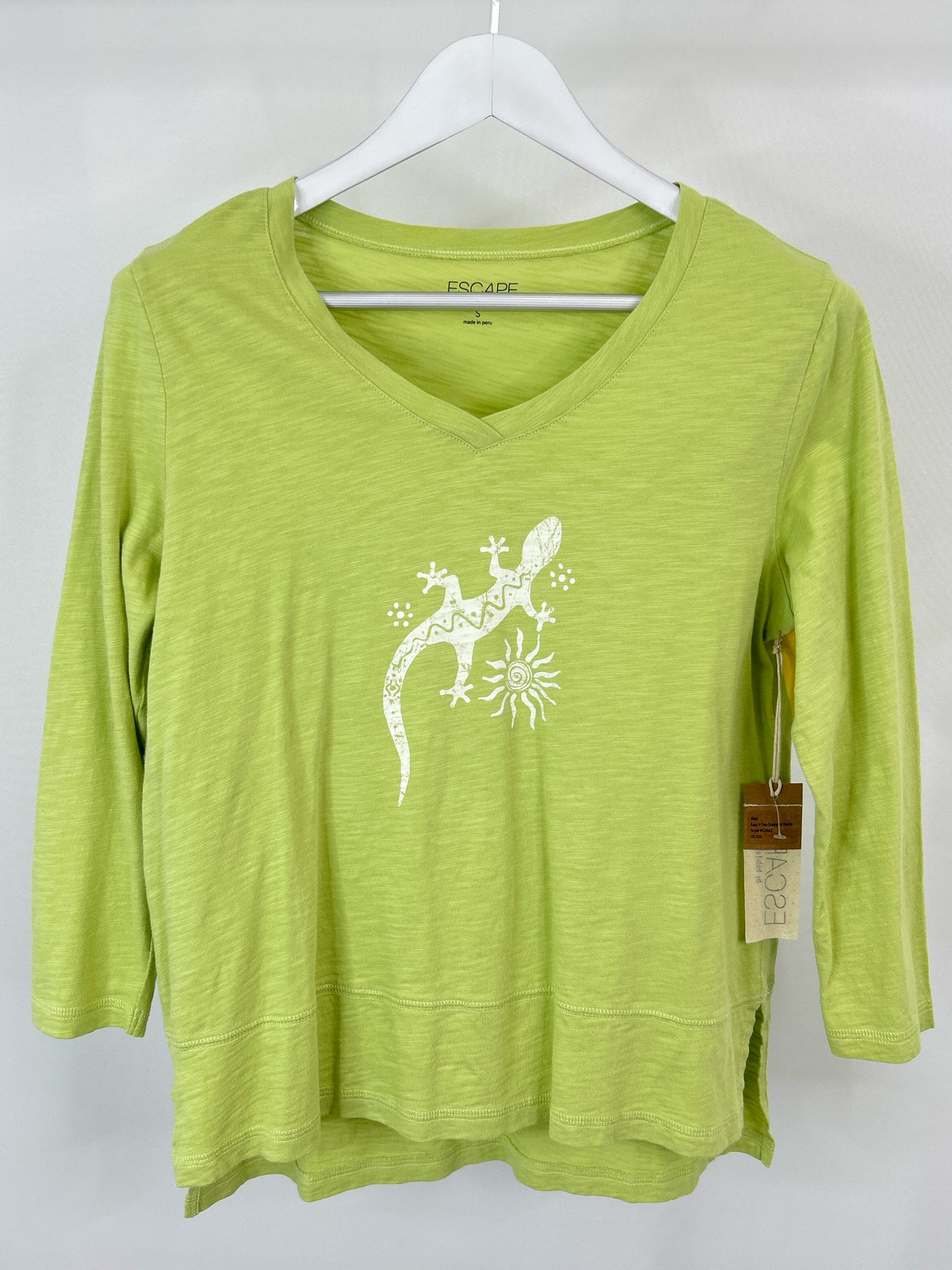 Escape by Habitat Clothes Size S GREEN AND WHITE Women T-shirt