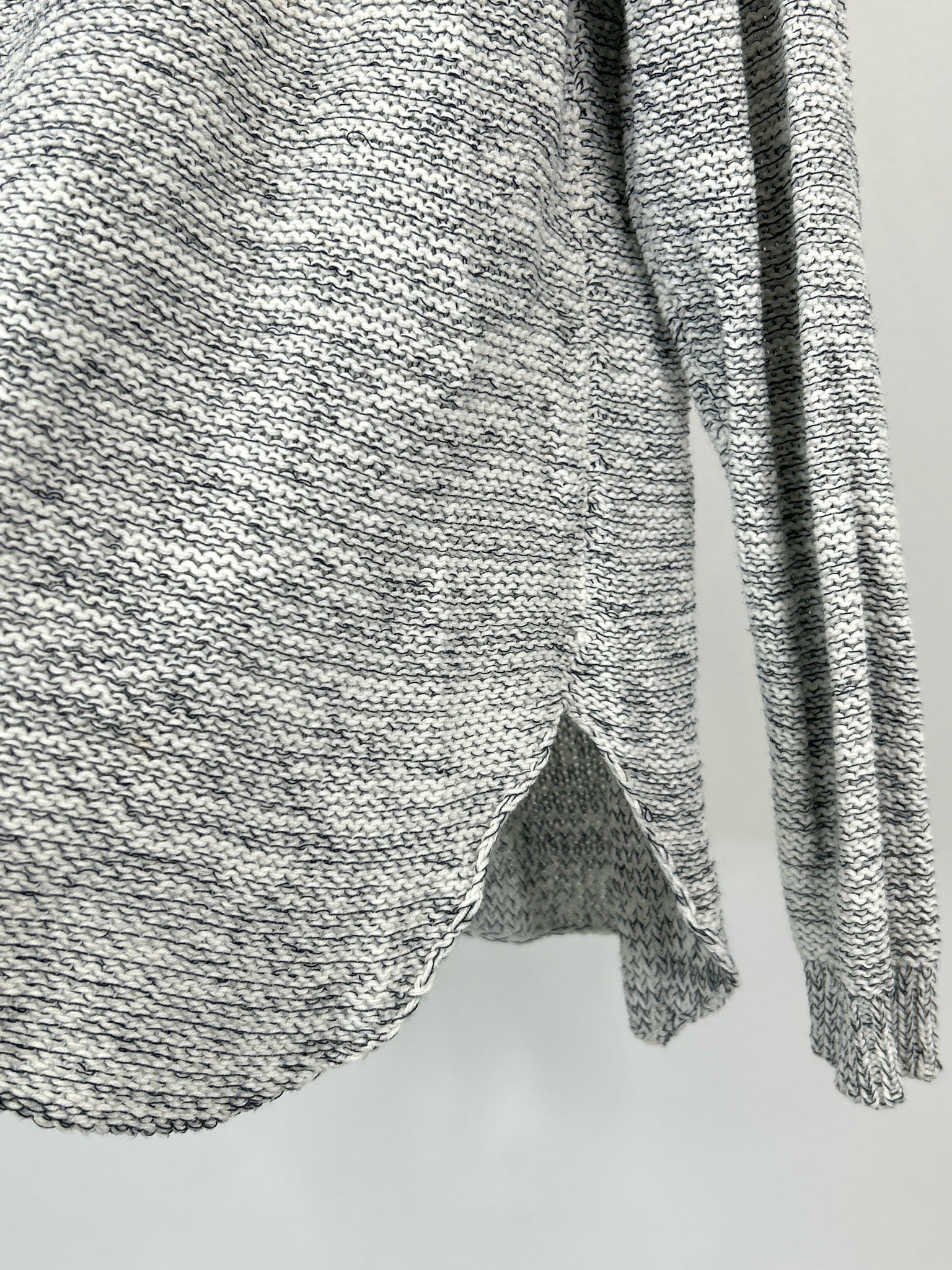WOODEN SHIPS Size S/M Black & White Women Sweater