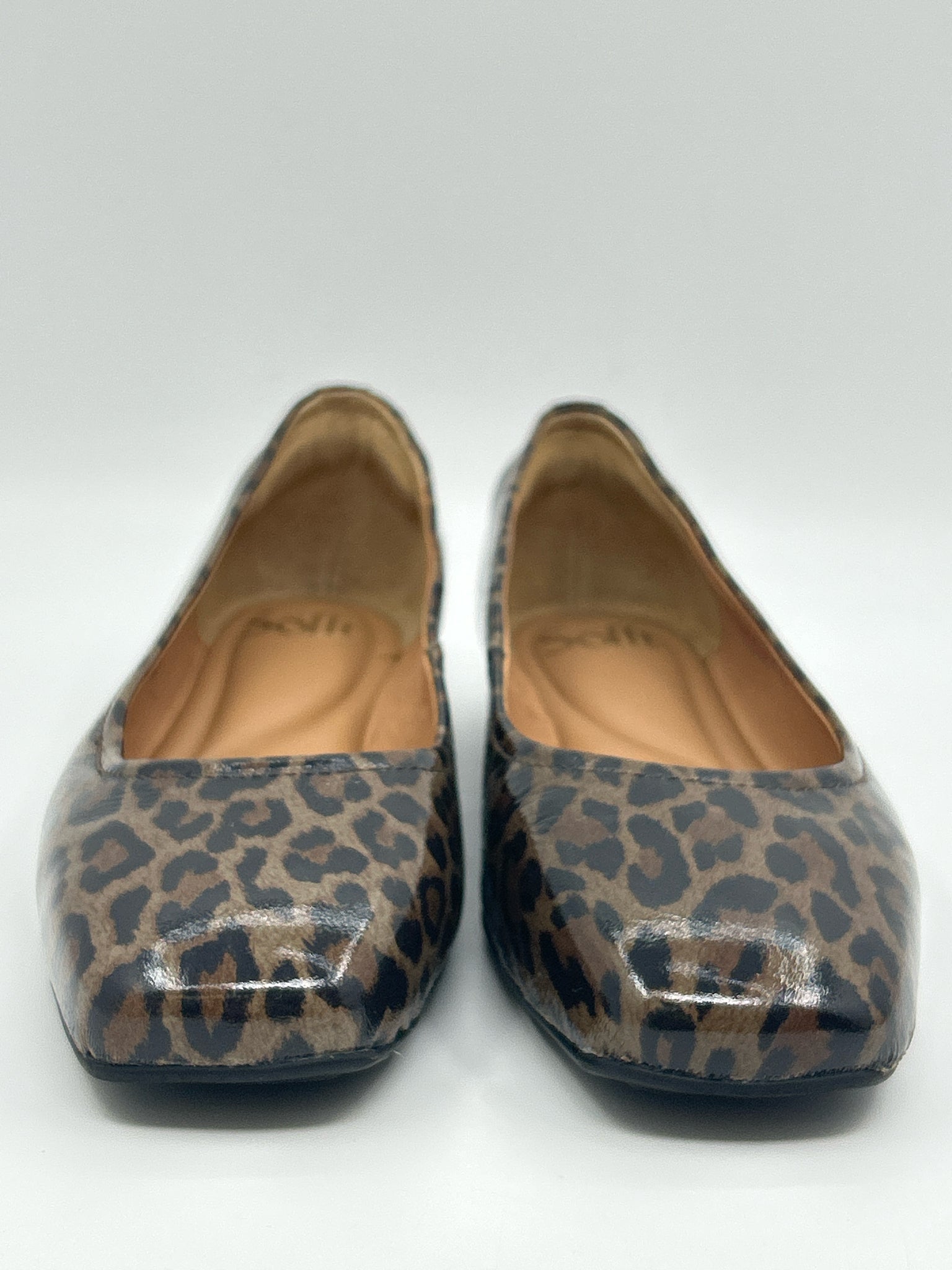 SOFFT Size 6.5M Animal Print Women Pumps