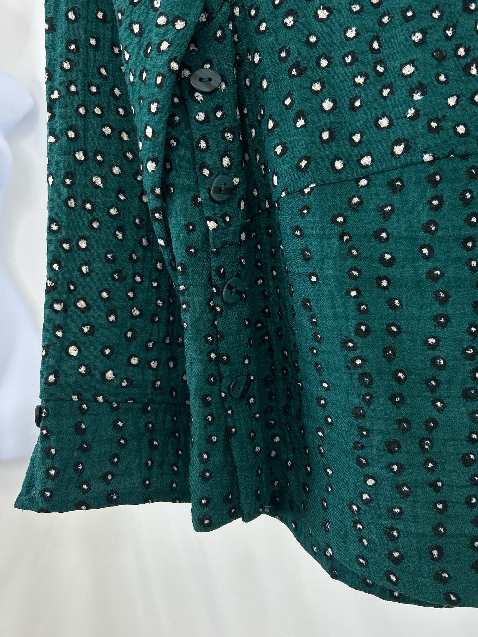 HABITAT Size S Green and White Women Tunic NWT