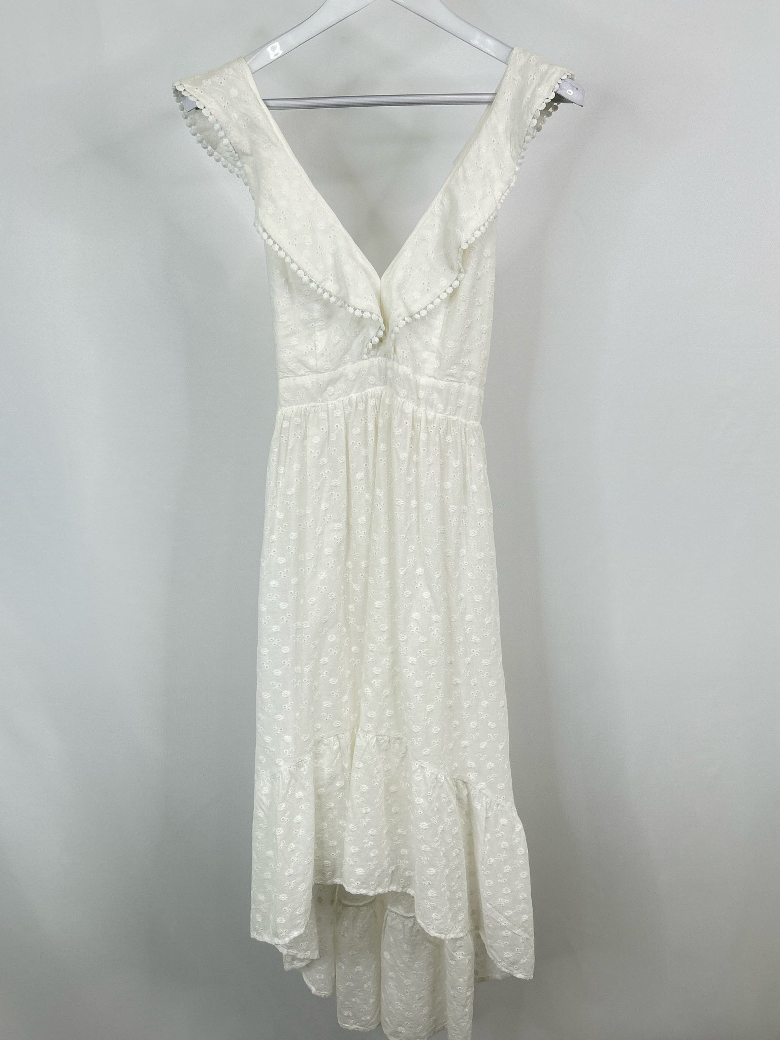 Molly Bracken Size M White Women Dress