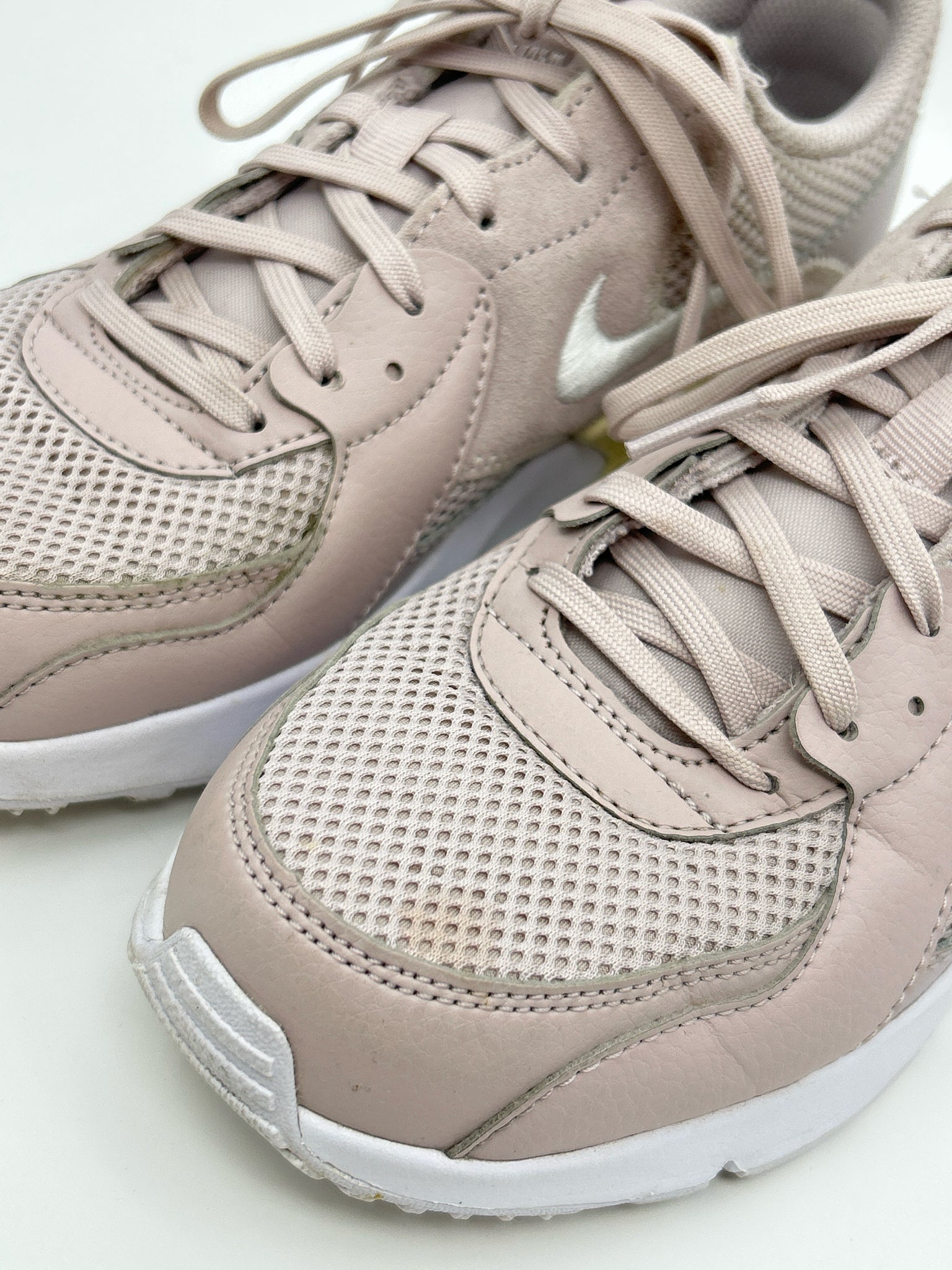 NIKE Size 8 Lilac Women Sneakers
