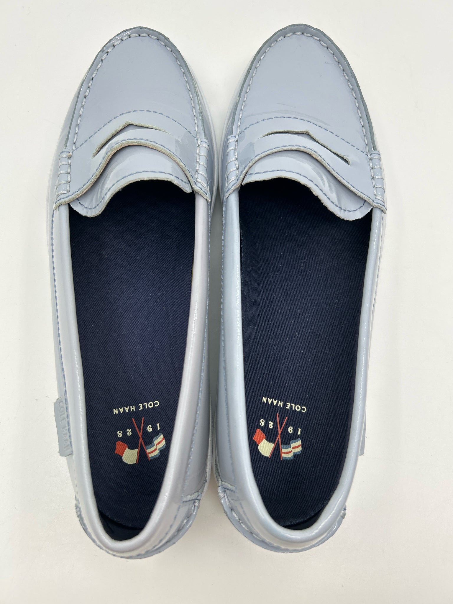 COLE HAAN Size 8.5B Grey and white Women Loafer