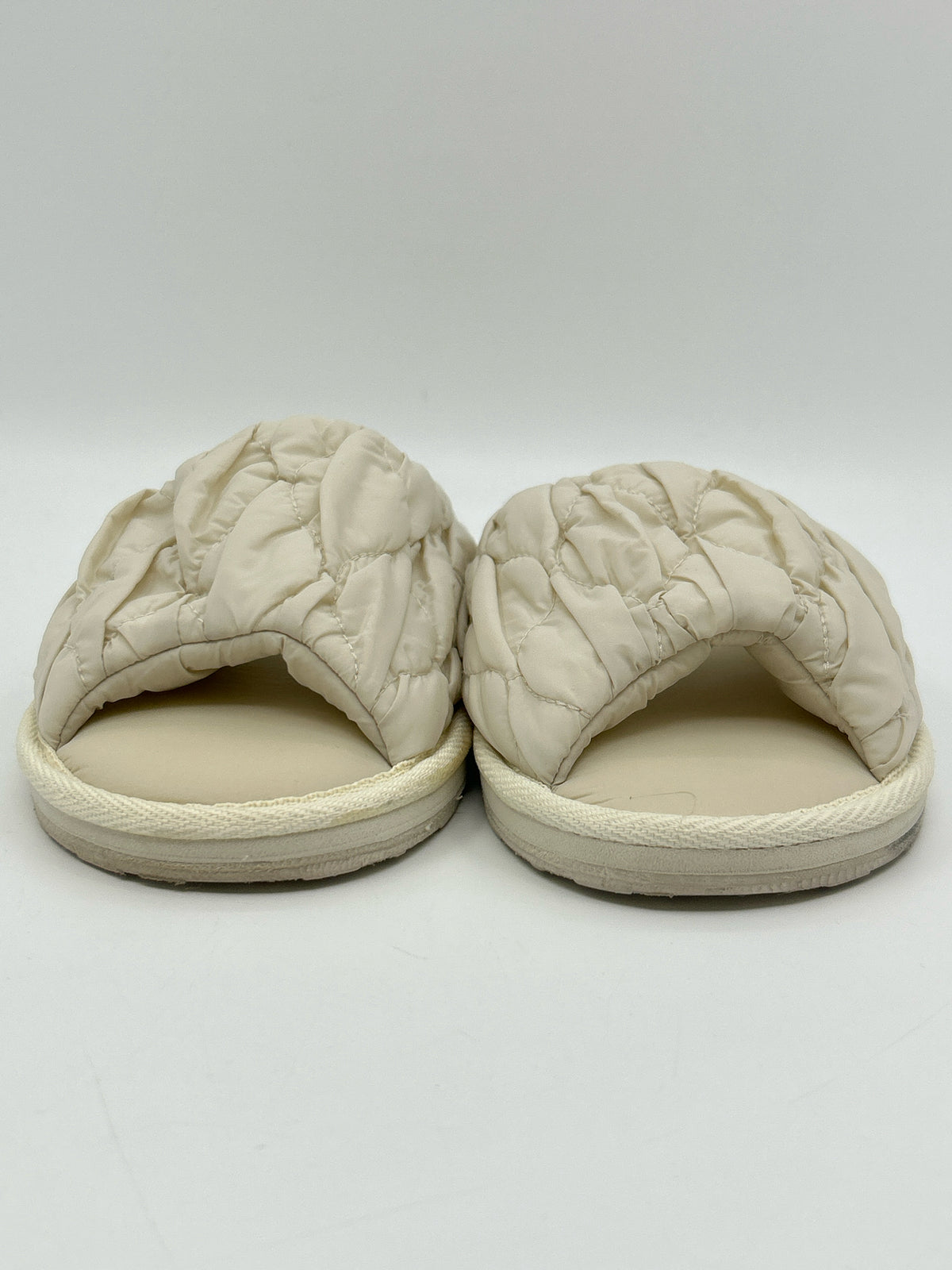 SKIMS Size 38/8 Beige Women Flats