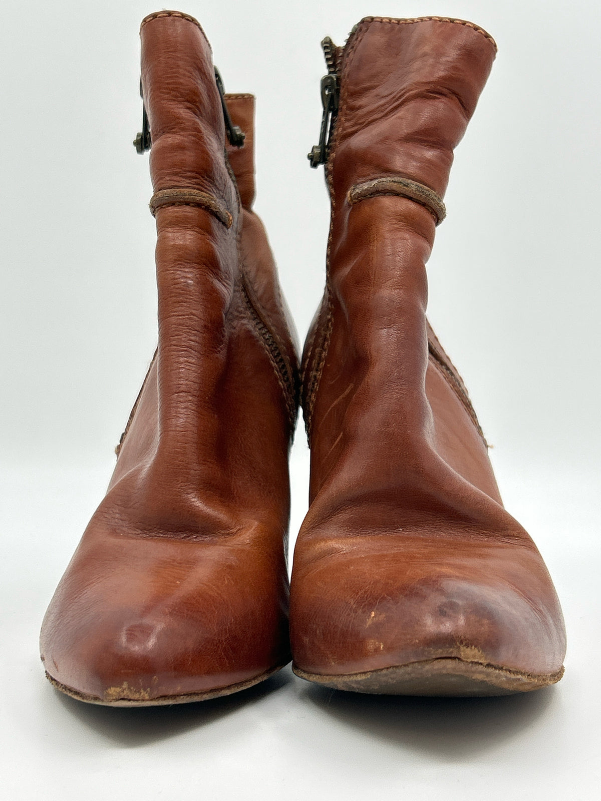 FRYE Size 7M Brown Women Booties