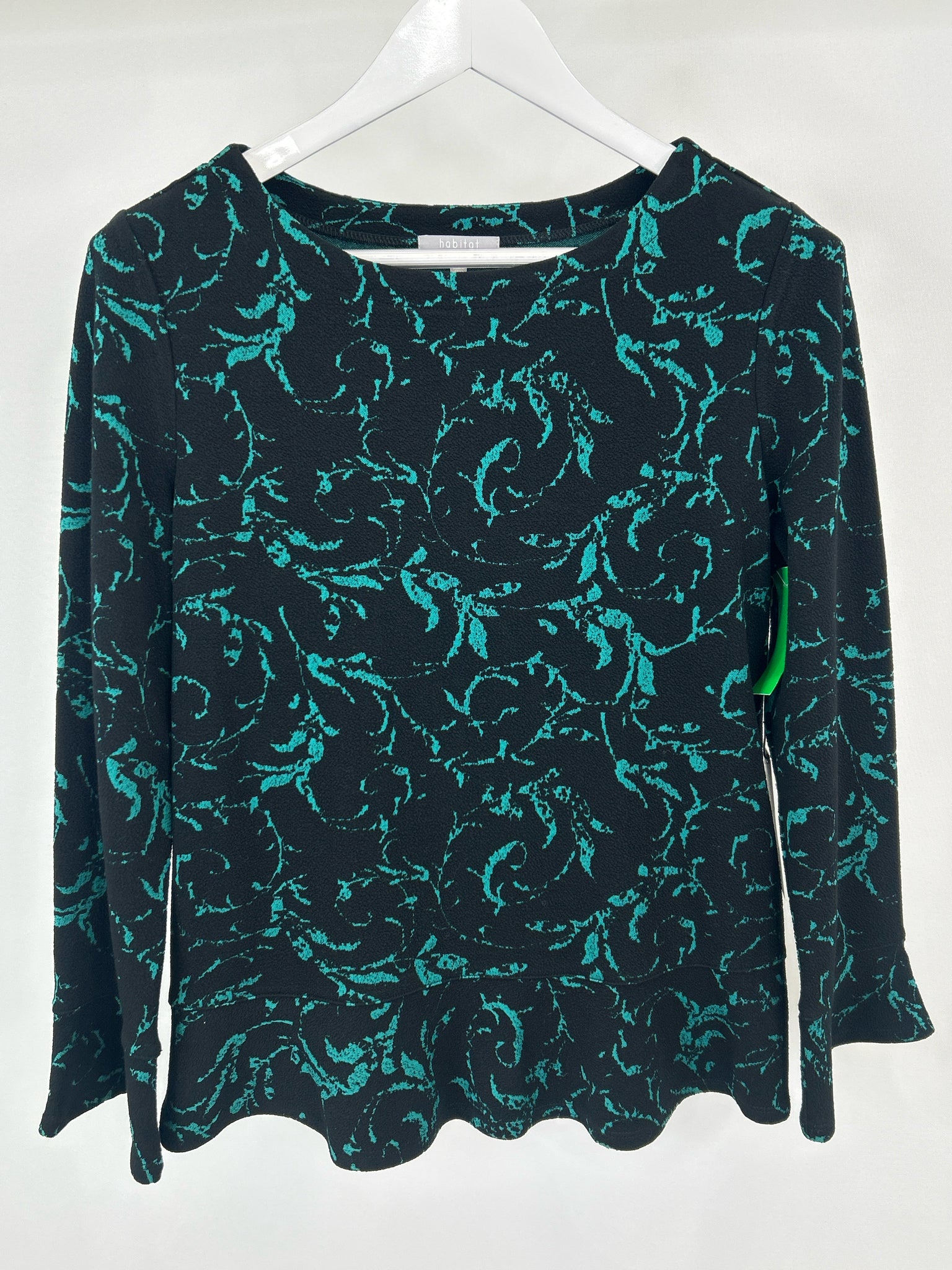 HABITAT Size S Black and Teal Women Top