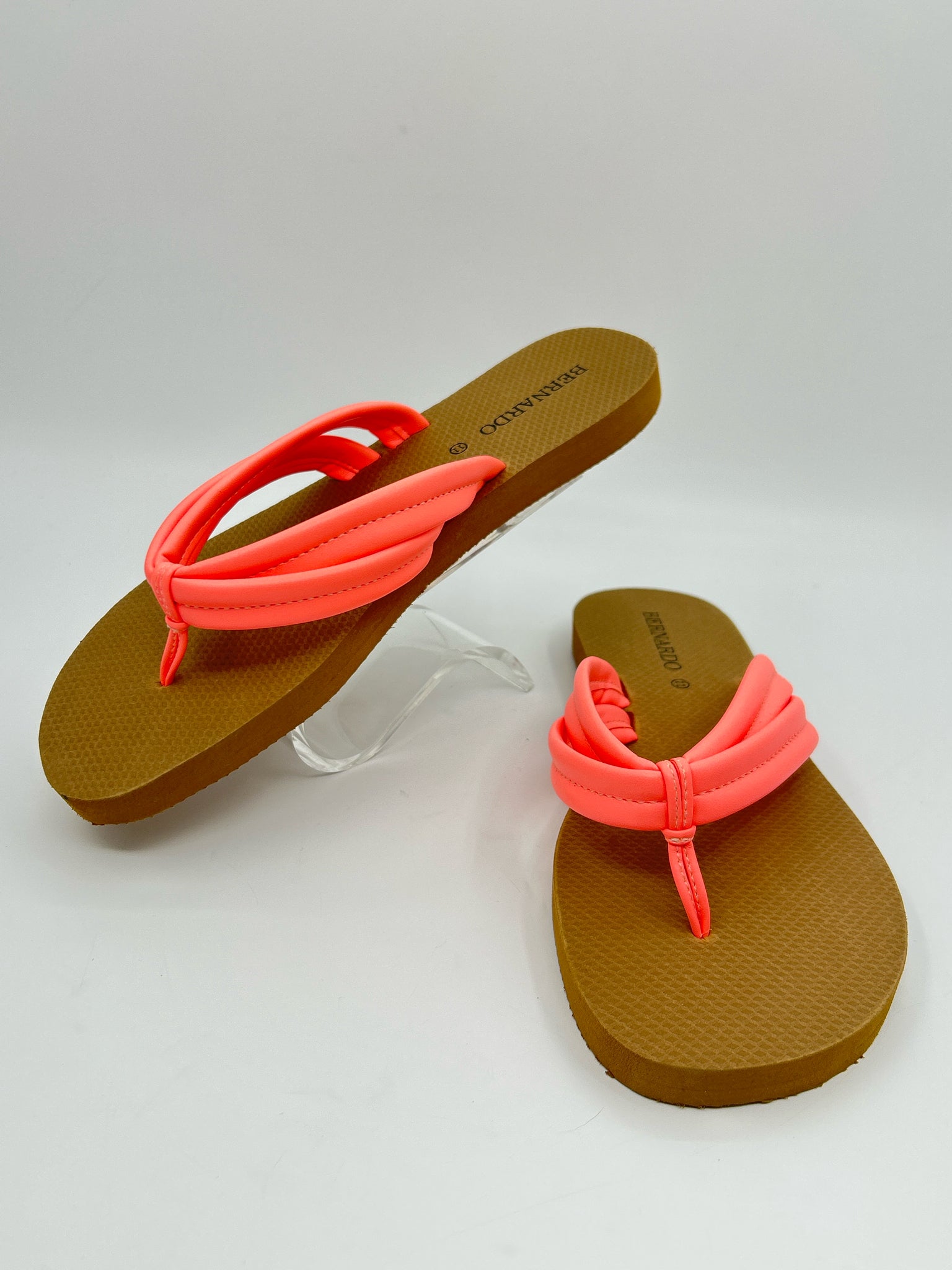 BERNARDO Size 11 Coral & Brown Women Flip flops
