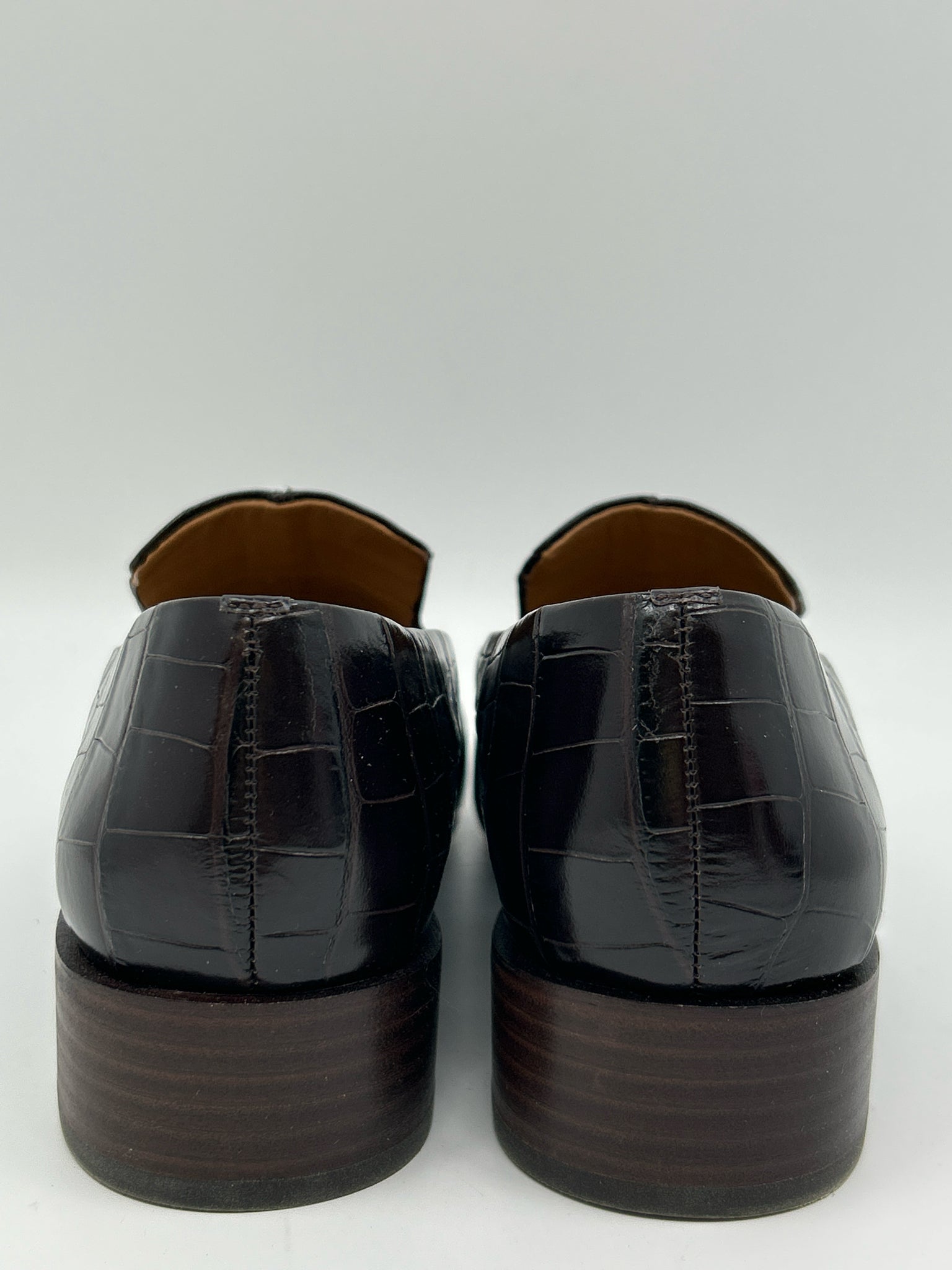 VIA SPIGA NWOB Size 8M Dark Brown Women Loafer