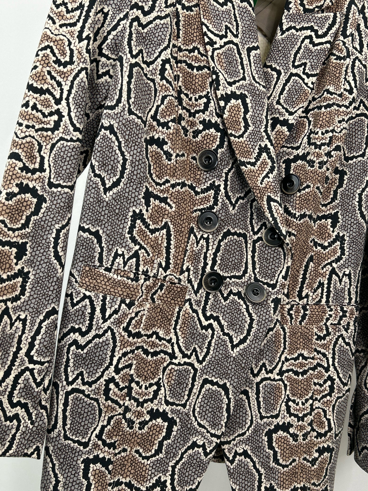 CABI Size 8 SNAKE PRINT Women Blazer