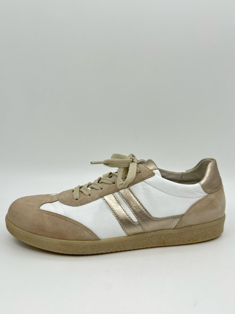 GABOR Size 10.5 BEIGE AND WHITE Women's Sneakers