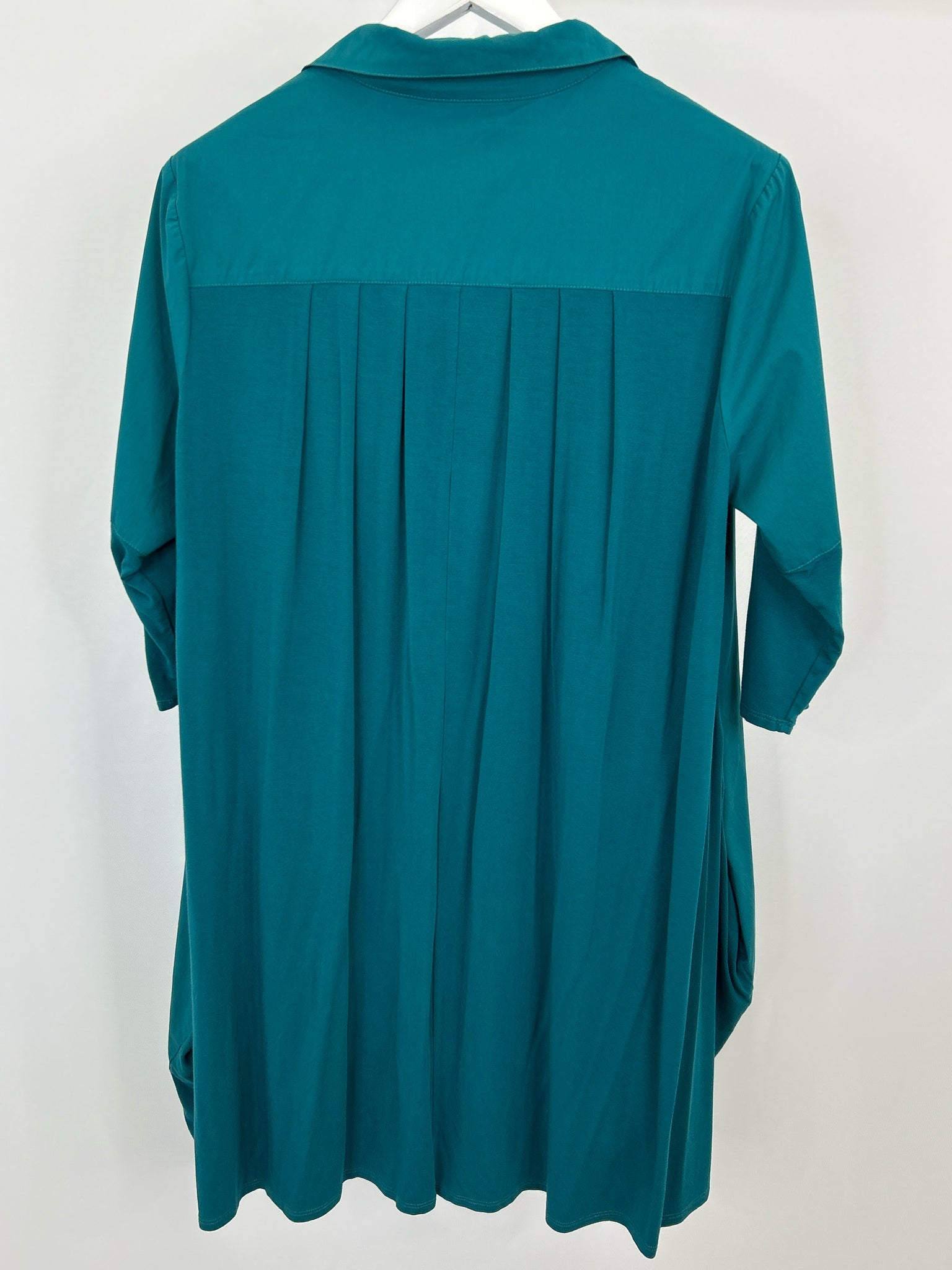 STELLA CARAKASI Size L Teal Women Tunic