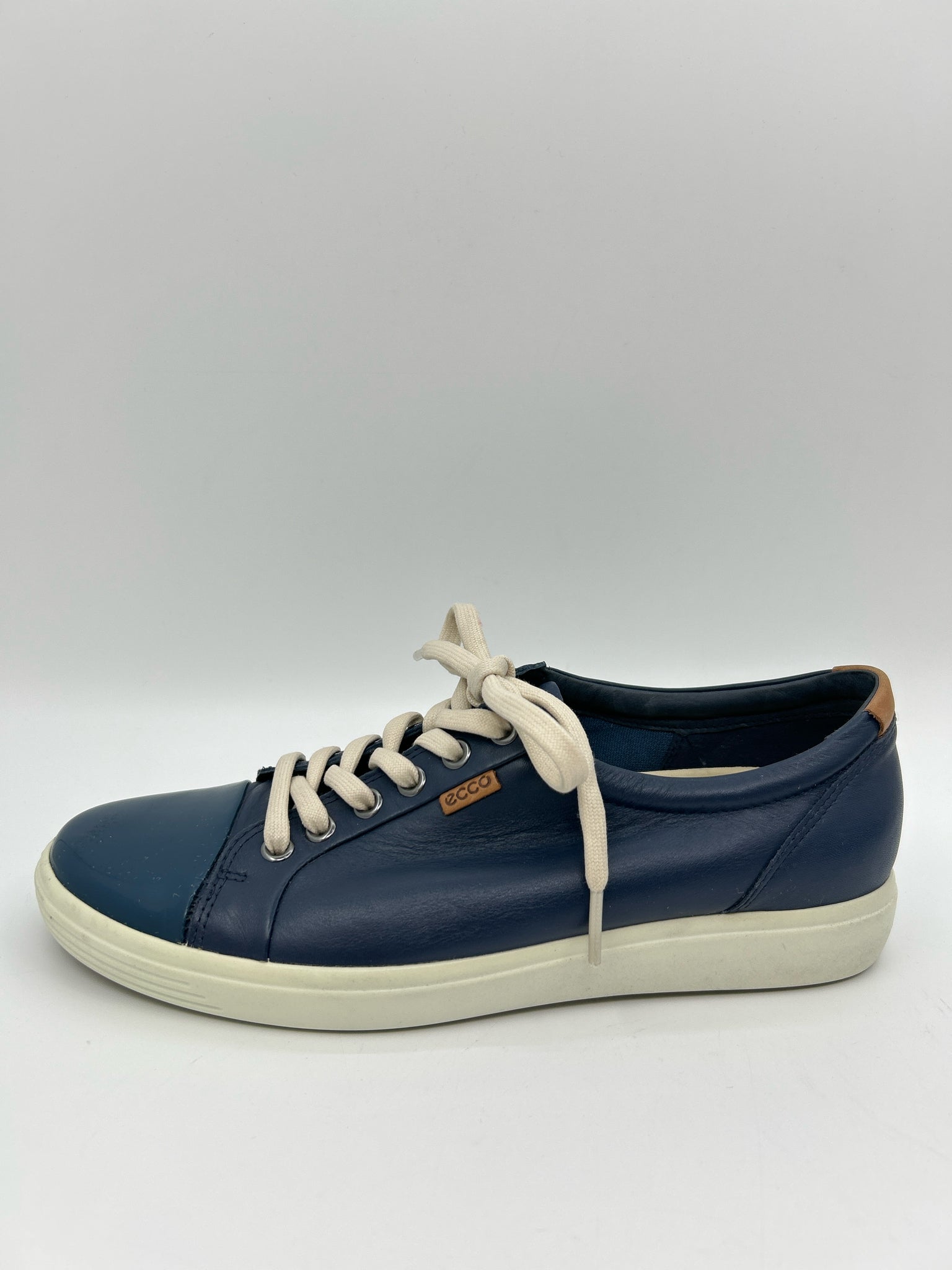 ECCO Size 9 Navy Women Sneakers
