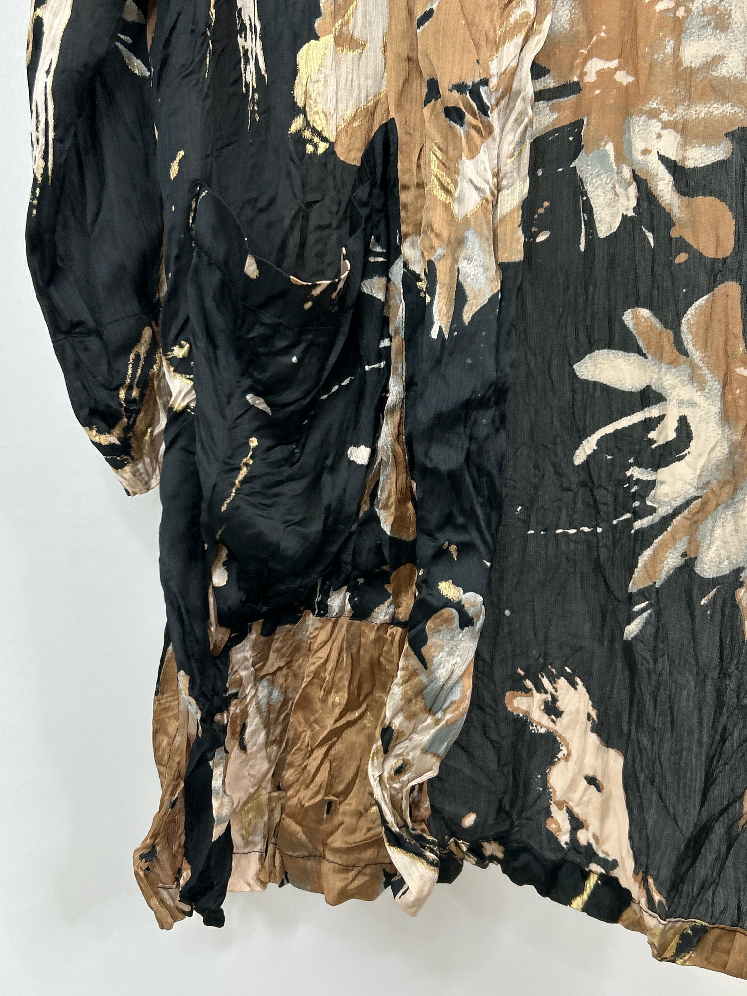ALEMBIKA Size M BLACK AND GOLD Women Kimono