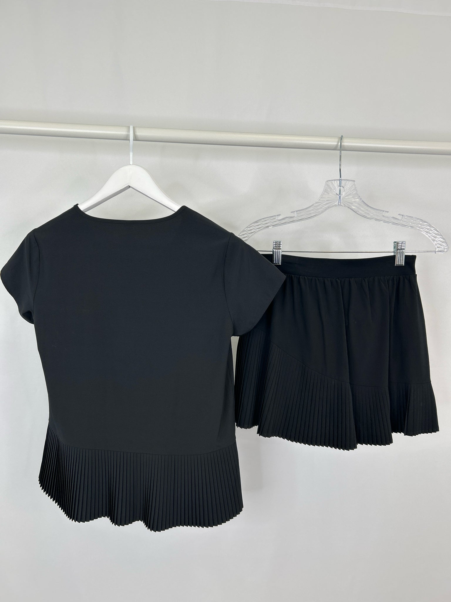 SPANX Size S Black Women 2-Piece w/skirt