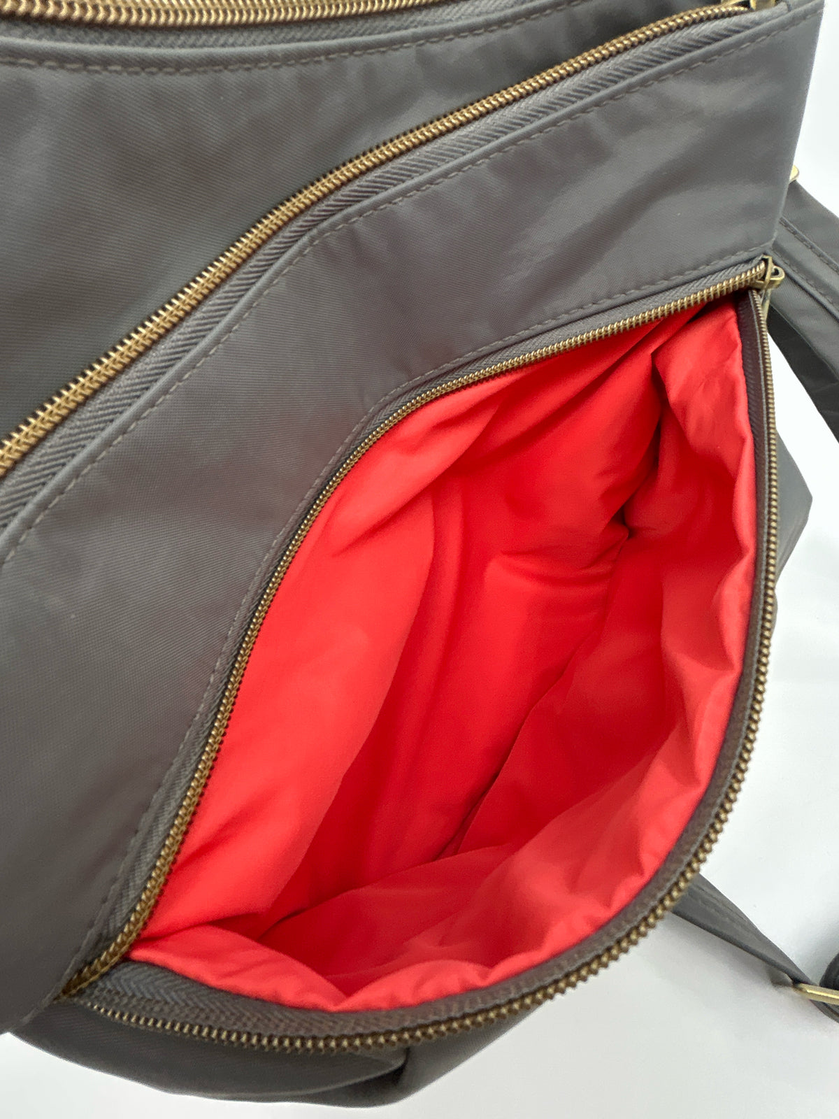 TRAVELON Grey Women Purse