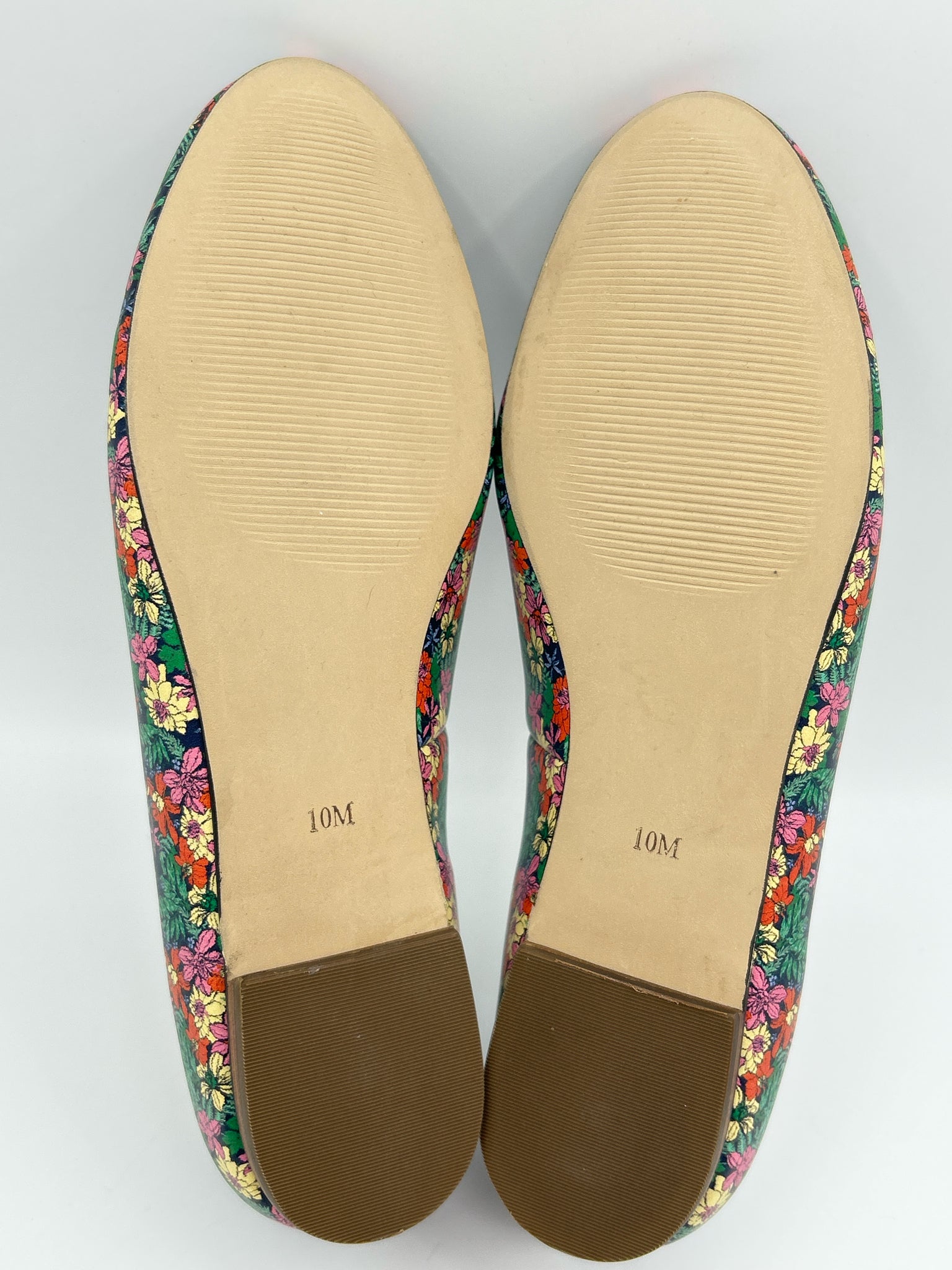 TALBOTS NWOB Size 10M NAVY FLORAL Women Loafer