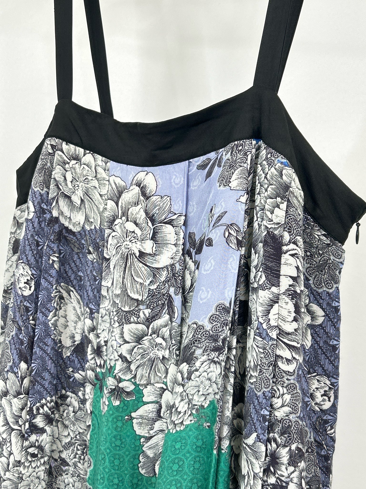 ATSU Size L BLUE AND GREEN Women Dress