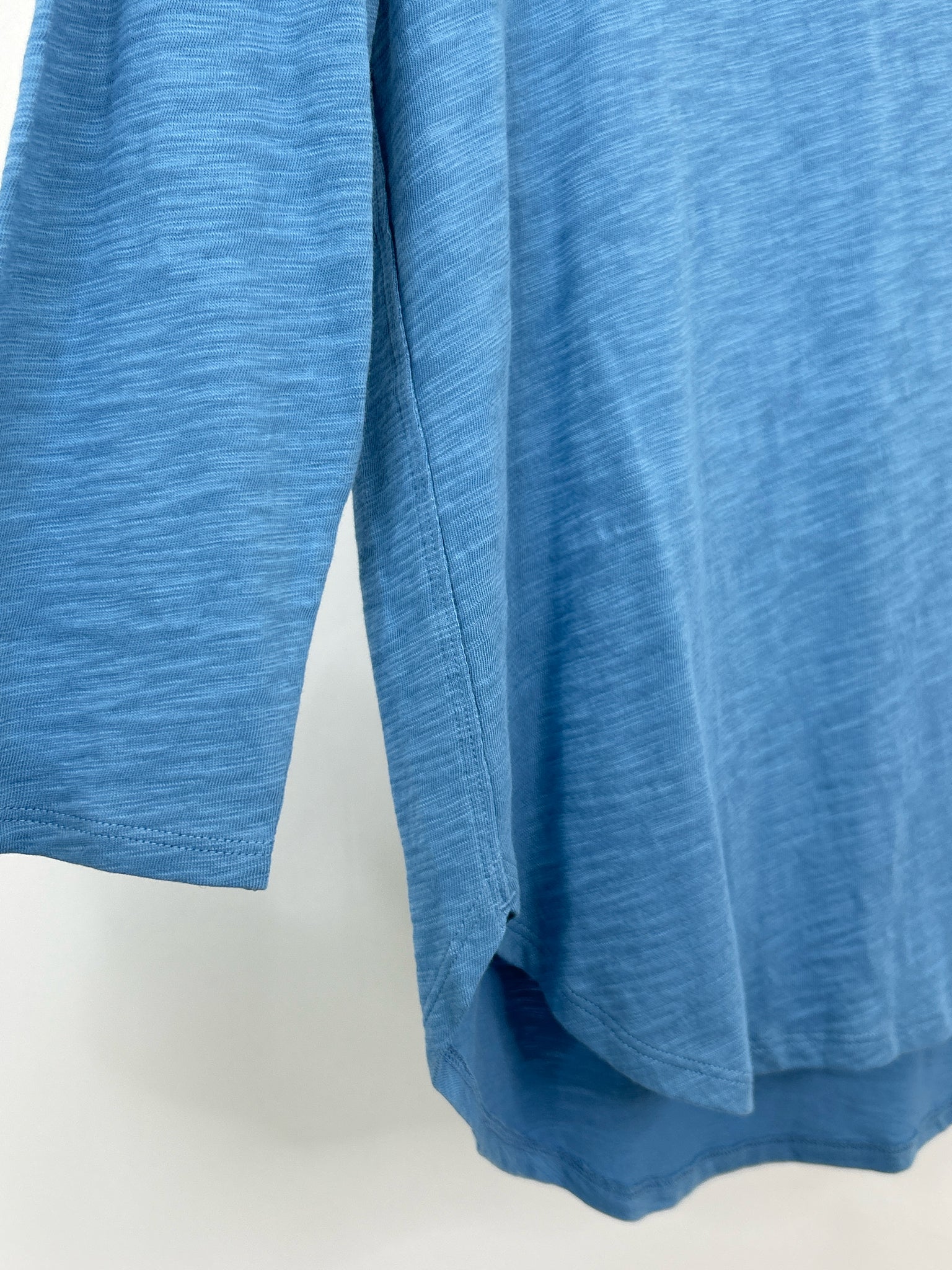 Escape by Habitat Clothes Size S Blue Women Top NWT