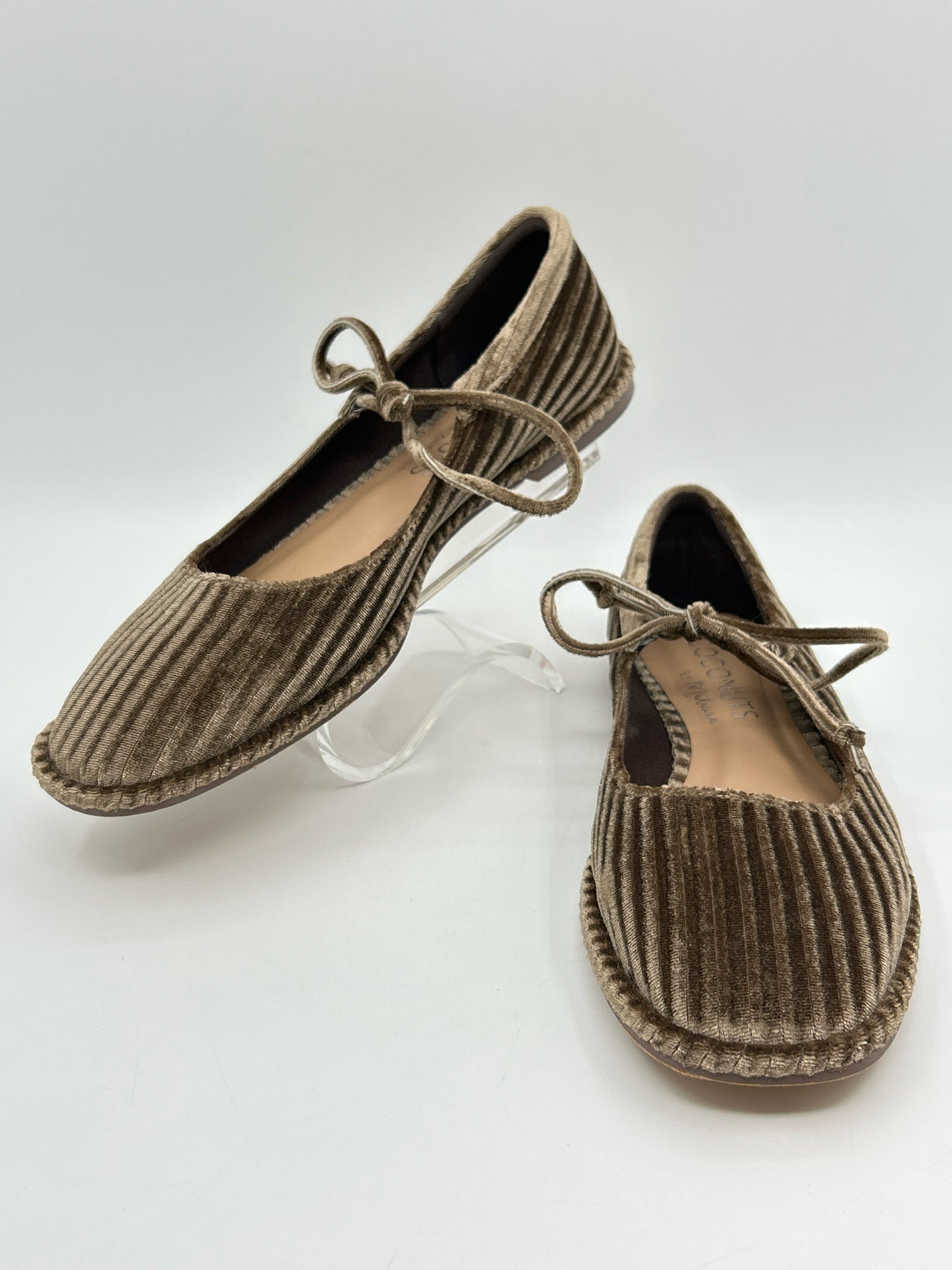 COCONUTS by Matisse Size 10M Brown Women Flats