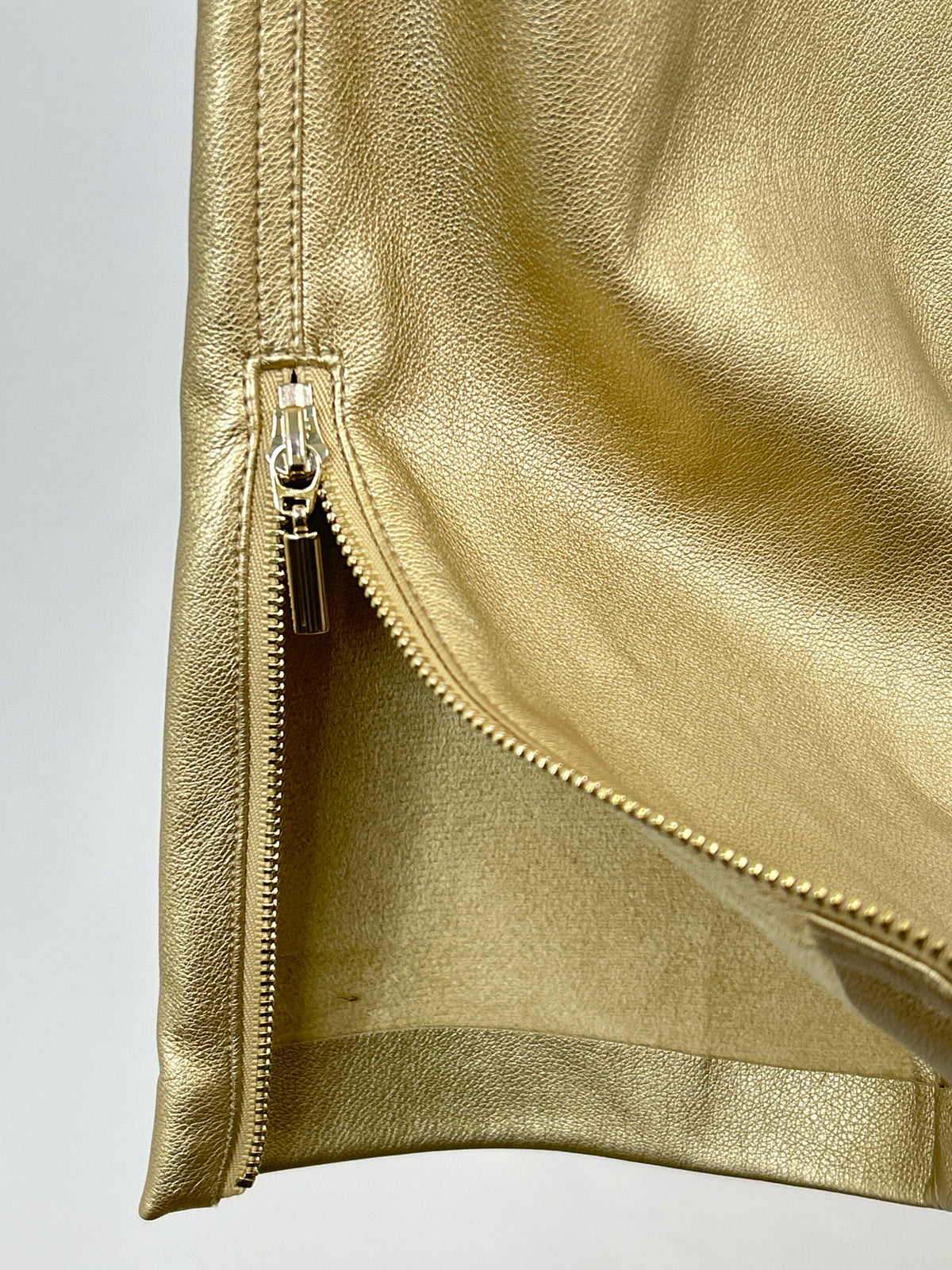 ELIE TAHARI Size 8 Gold Women Pants NWT