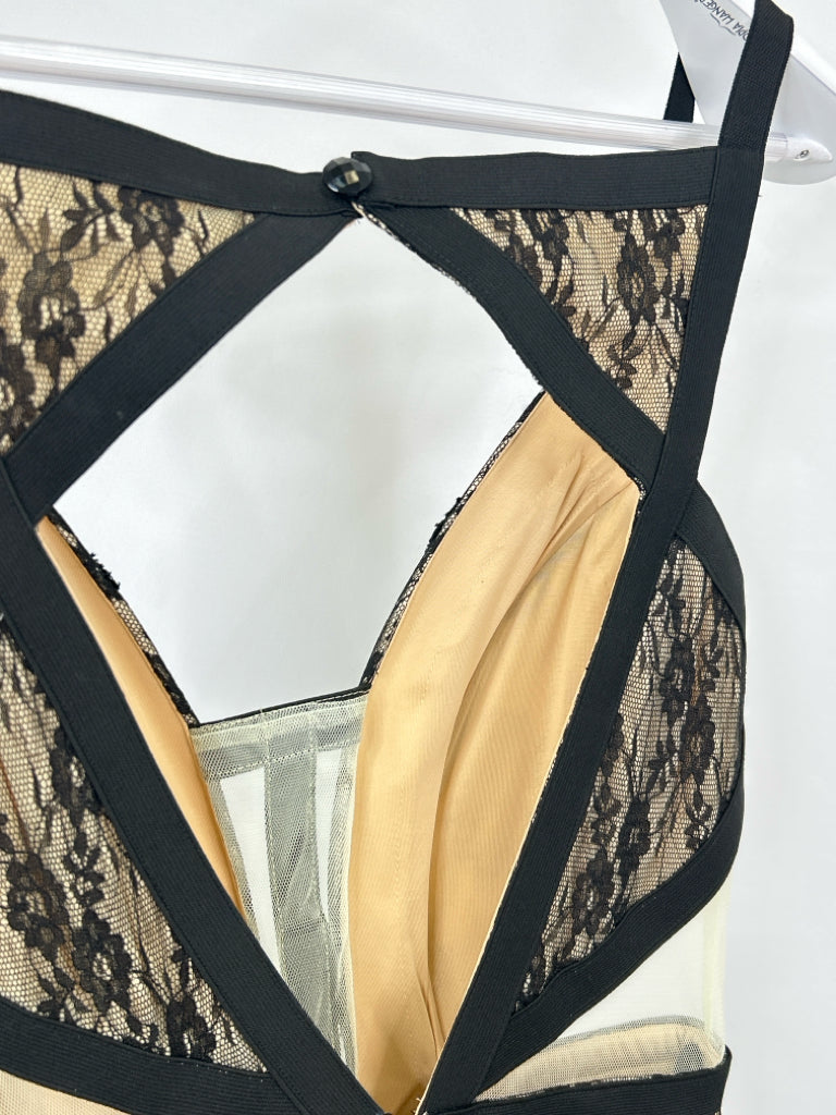 ALBERTO MAKALI Size 4 Ivory and Black Dress NWT