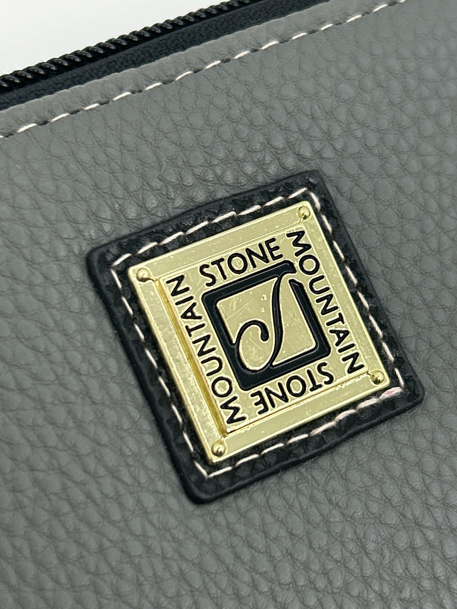 STONE MOUNTAIN Gray Women Wristlet