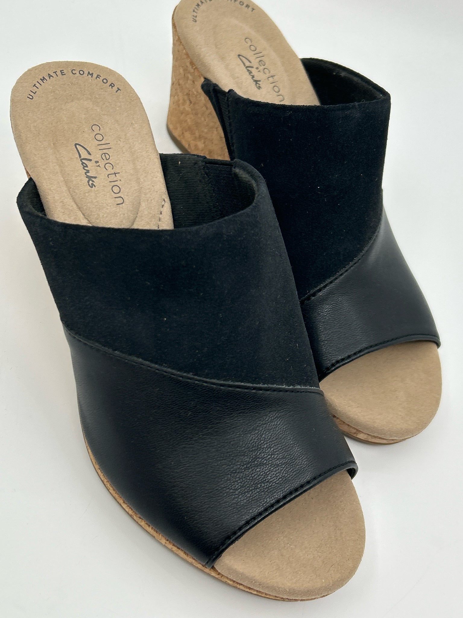 CLARKS Size 6.5M Black Women Sandal