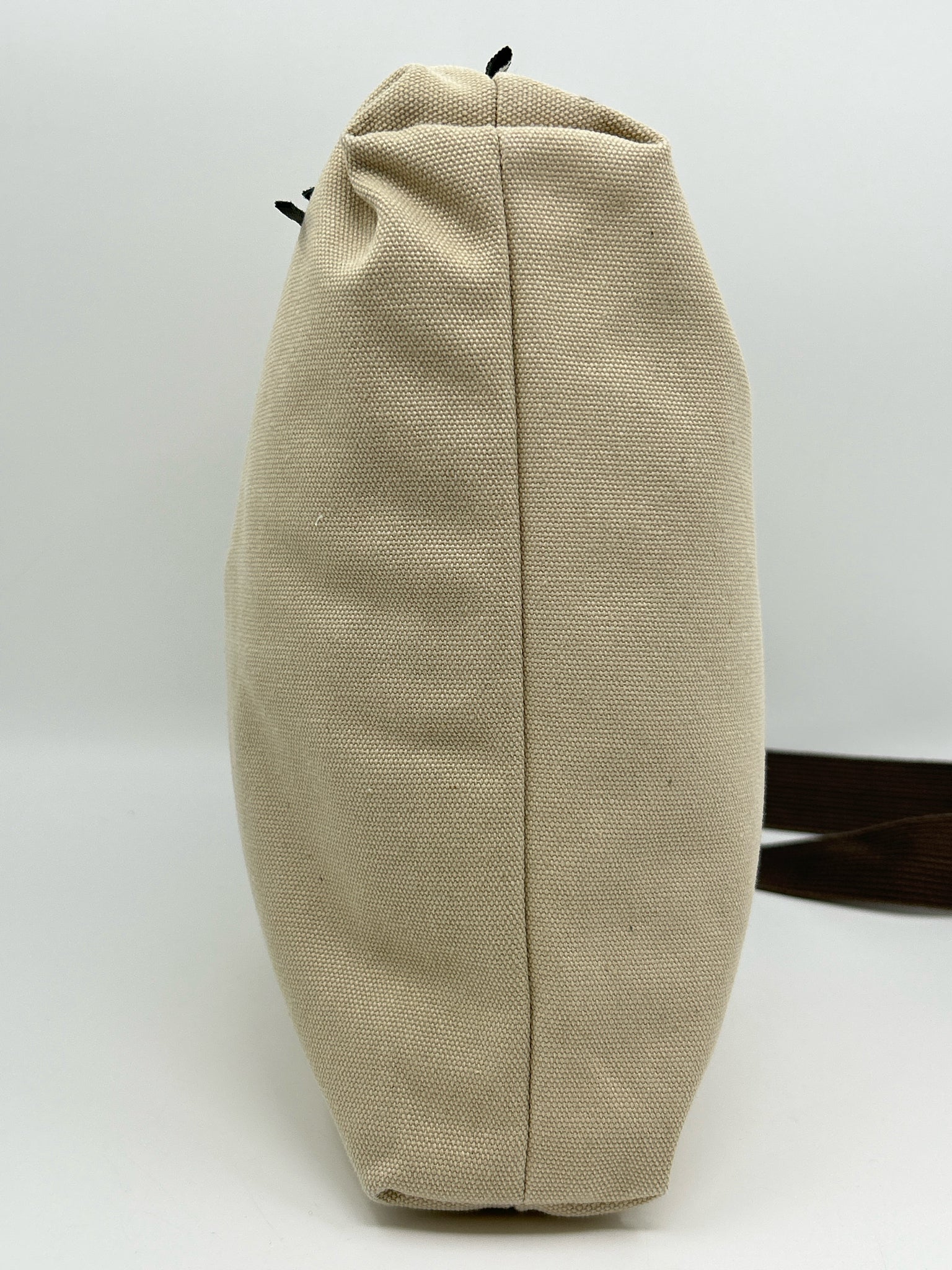 FEED Cream Women Tote
