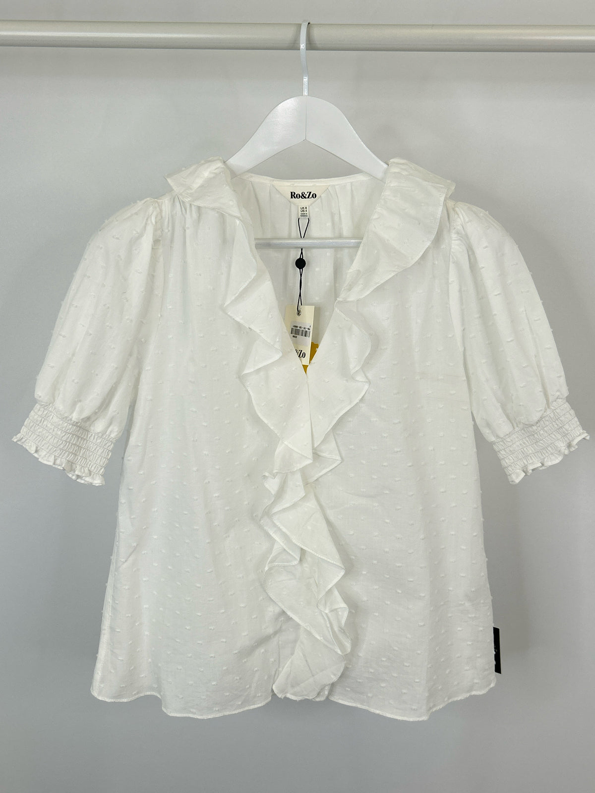 Ro&Zo Size 4 Ivory Women Top