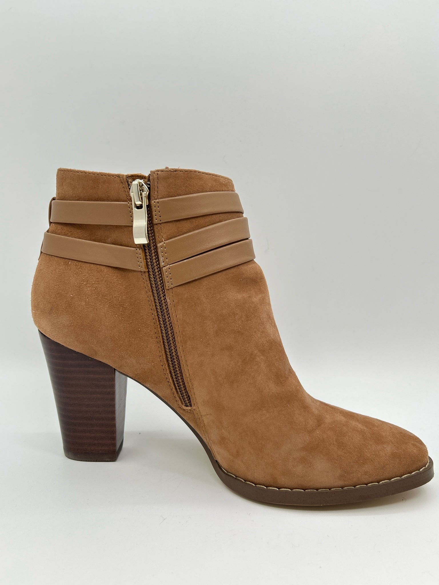 White House Black Market Size 8M Camel Women Booties