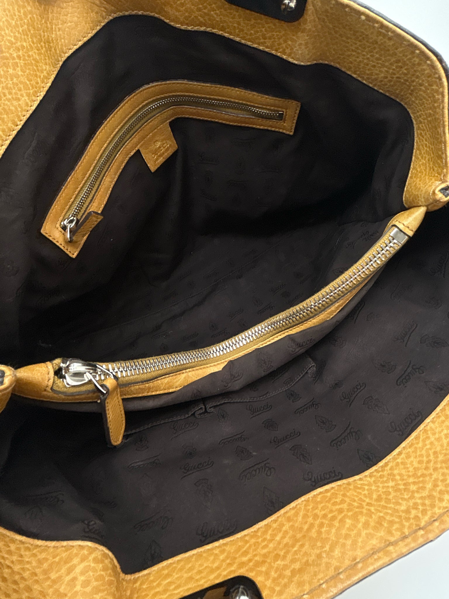 GUCCI Tan Women Tote