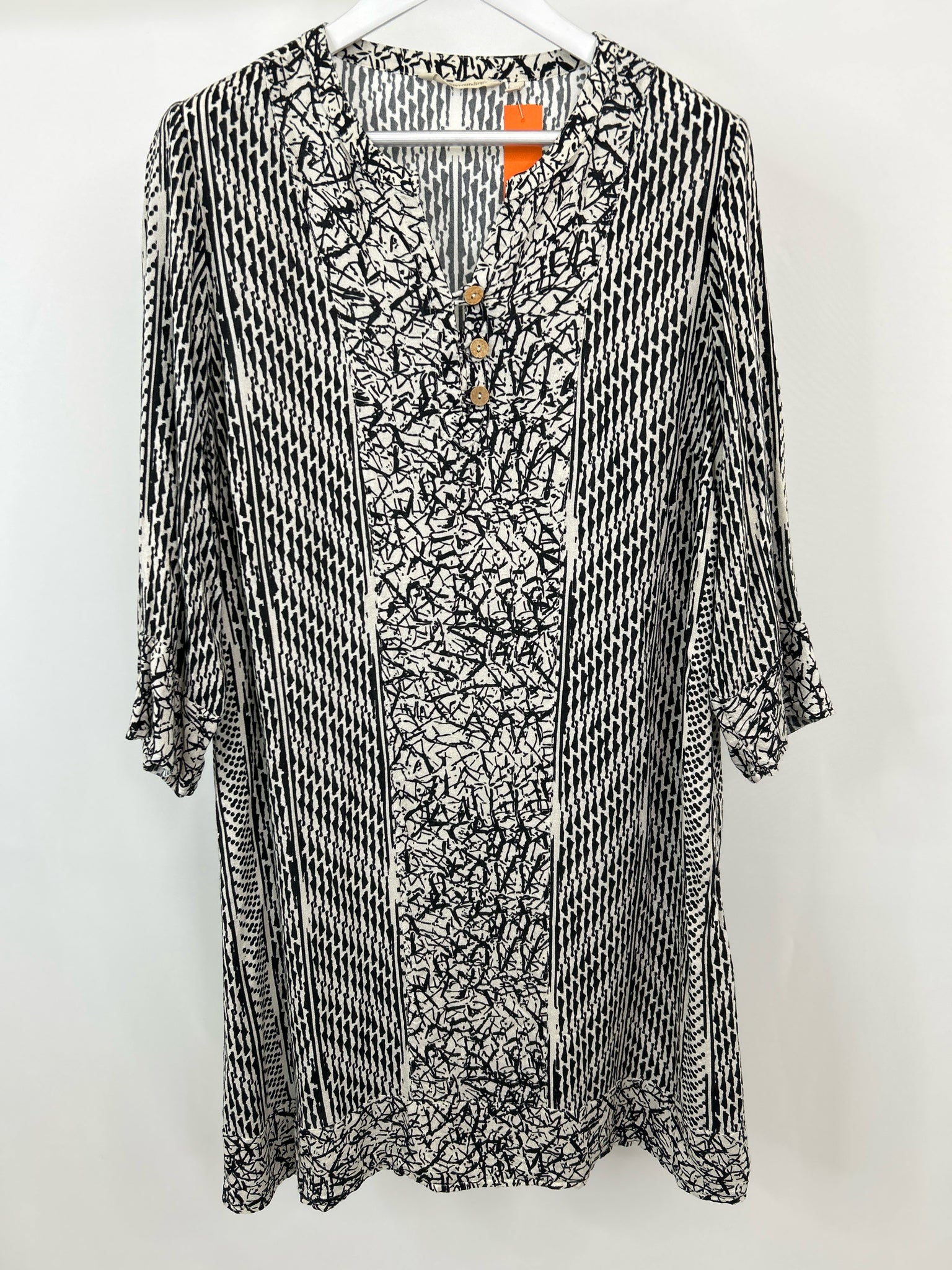 SOFT SURROUNDINGS Size 1X Black and Ecru Women Dress