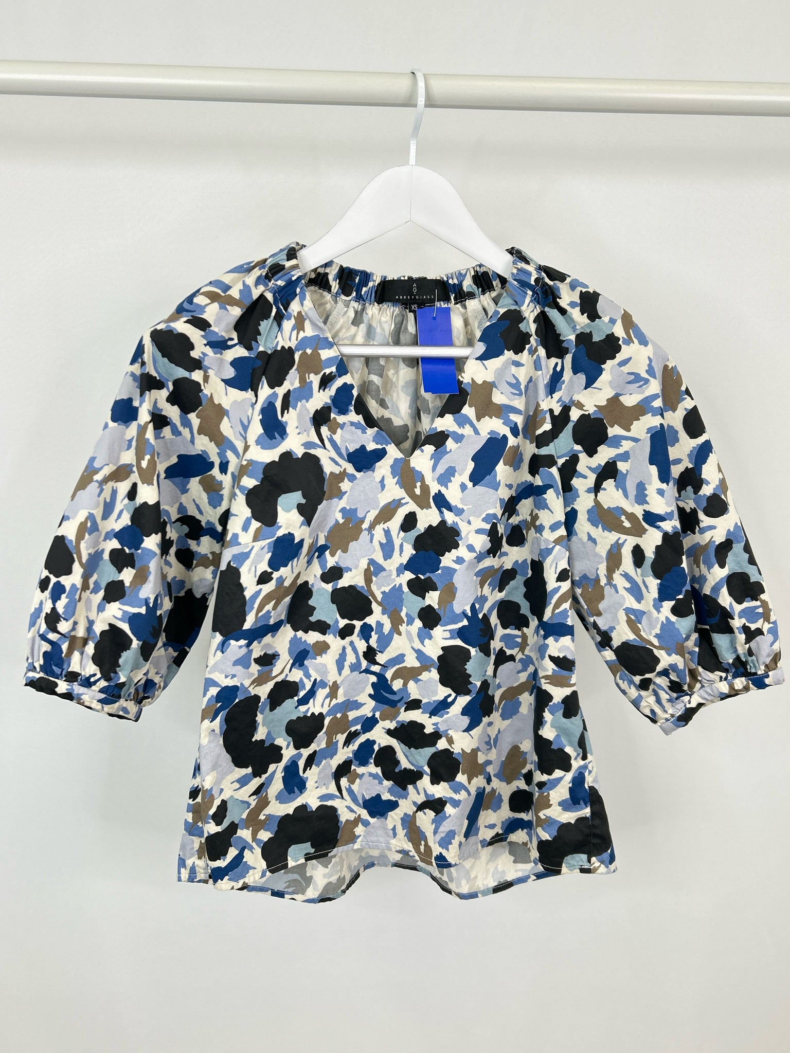 ABBEY GLASS Size XS blue and white Women Top