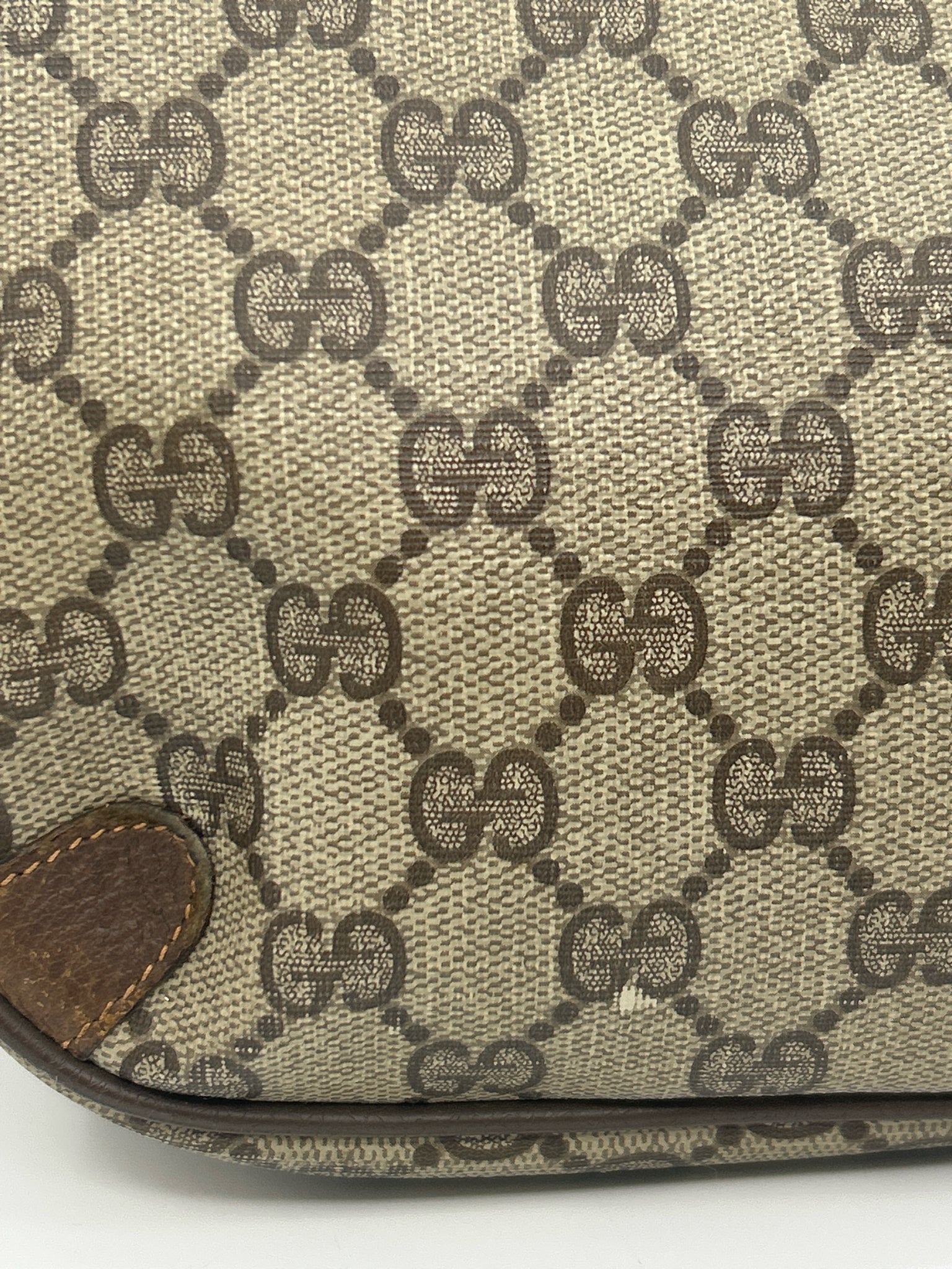 GUCCI Brown Monogram Women Purse