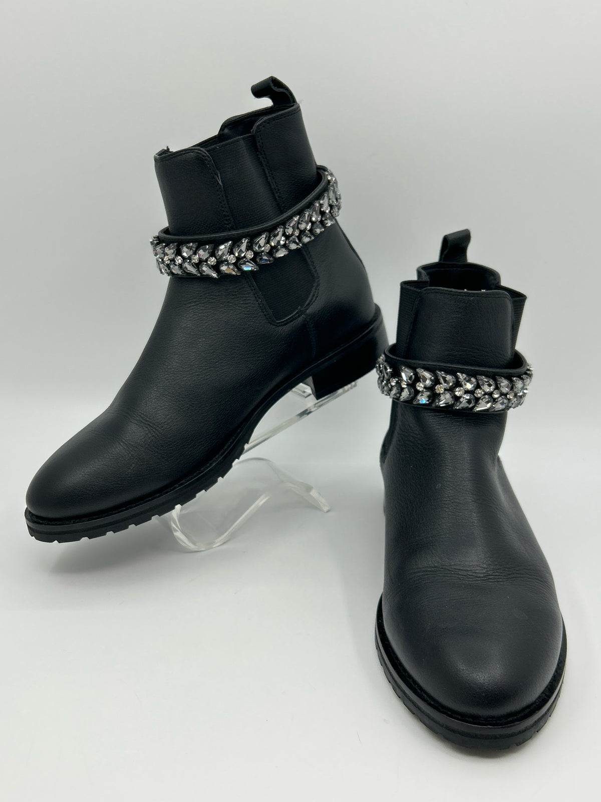 White House Black Market Size 8.5M Black Women Booties