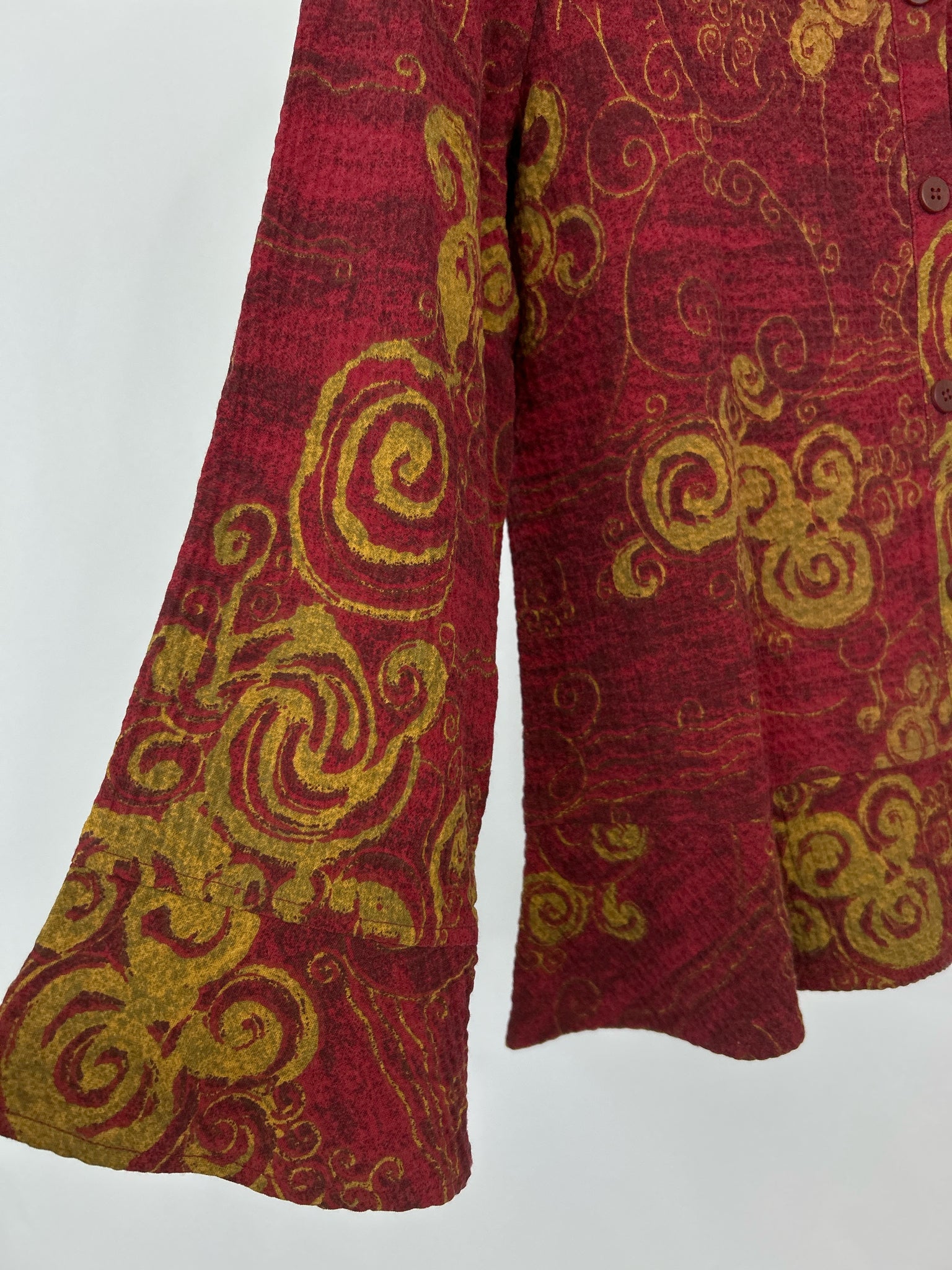 HABITAT Size S WINE PRINT Women Shirt