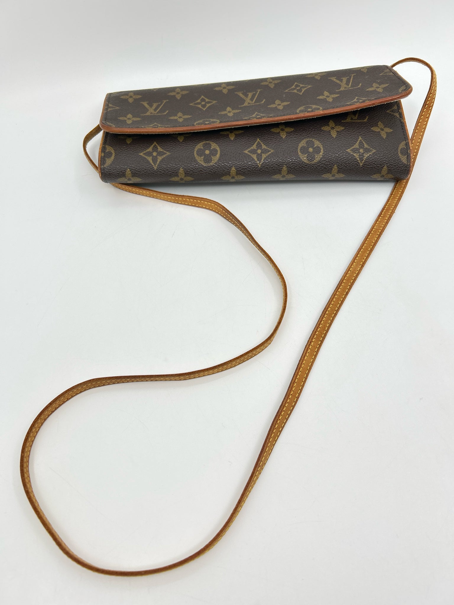 LOUIS VUITTON BROWN MONOGRAM Women Purse