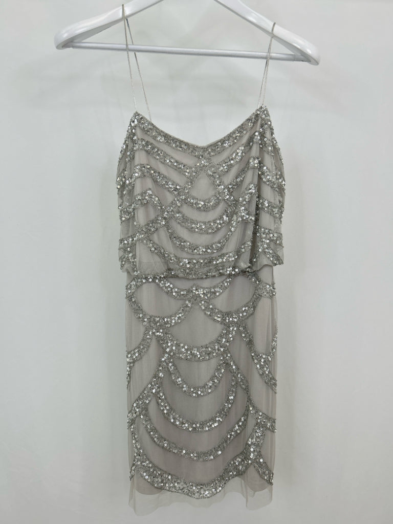 AIDAN MATTOX NWT Women Size 2 Silver Dress