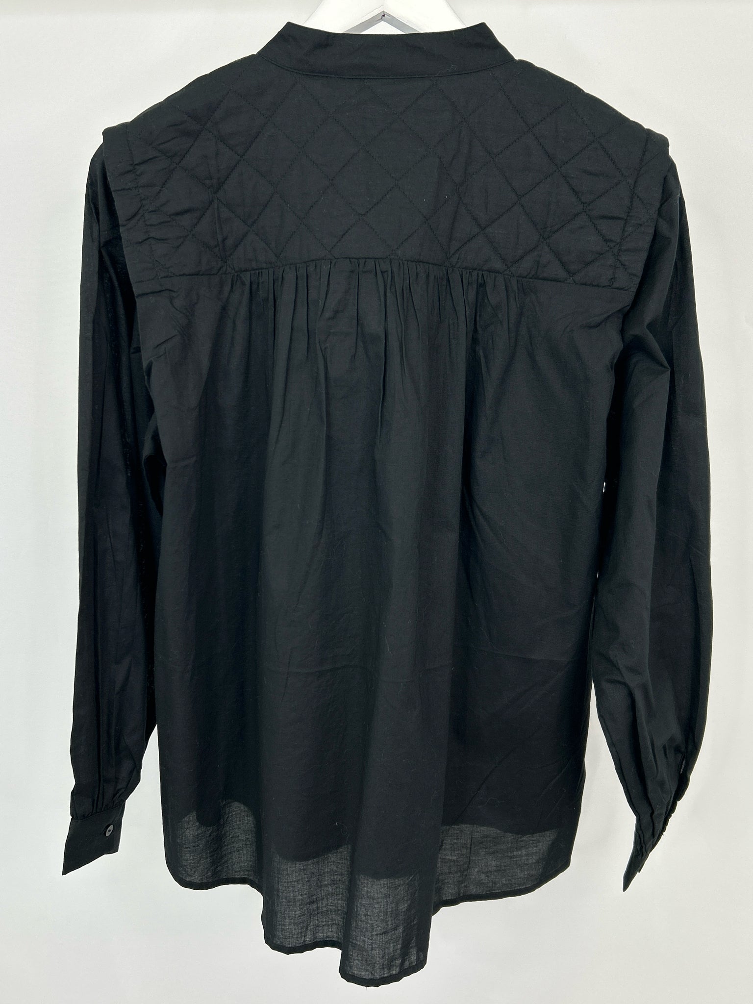 ICHI NWT Size 38 Black Women Top