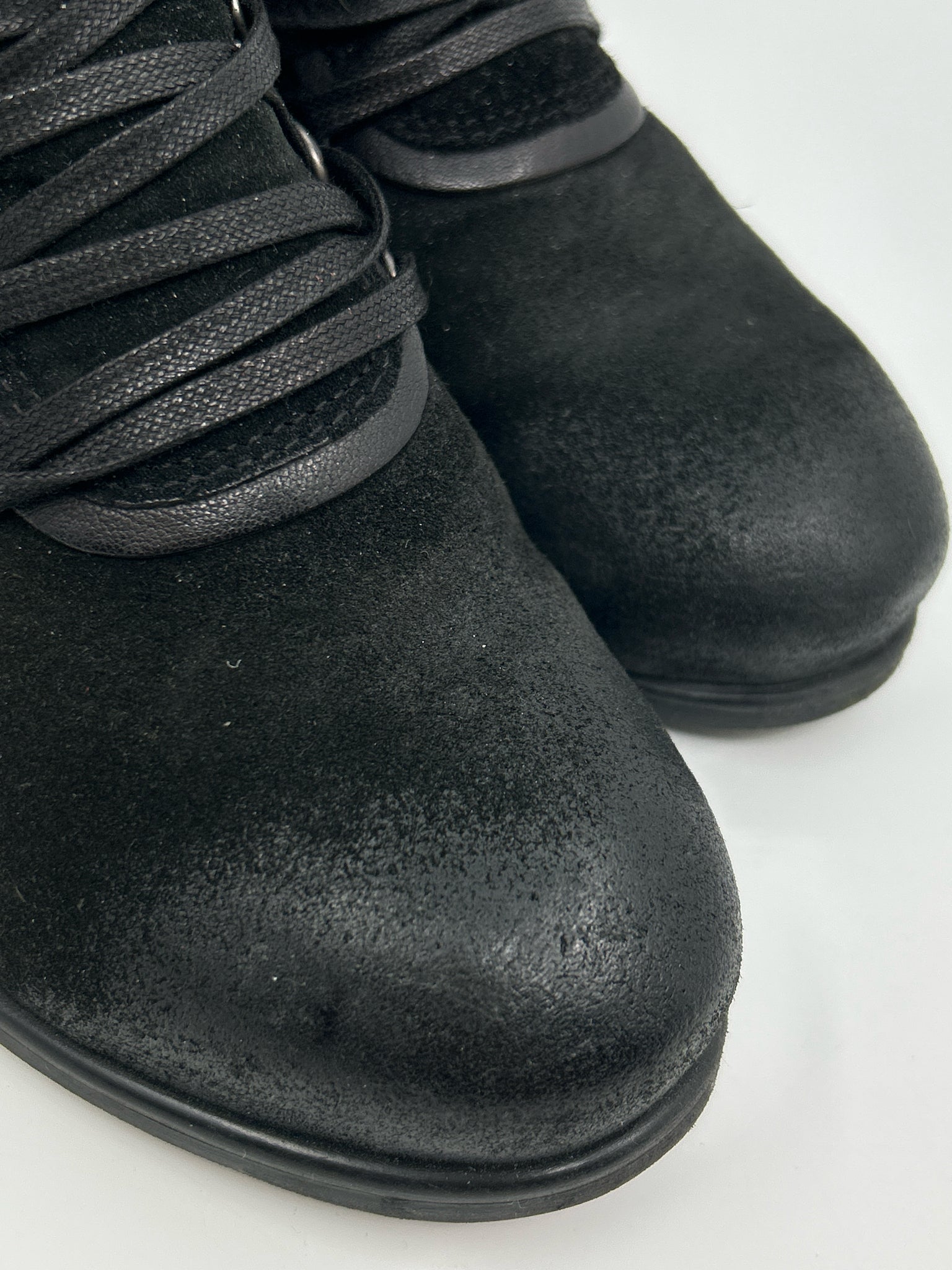 MIZ MOOZ EU Size 37W US Size 6.5/7 Black Women Booties