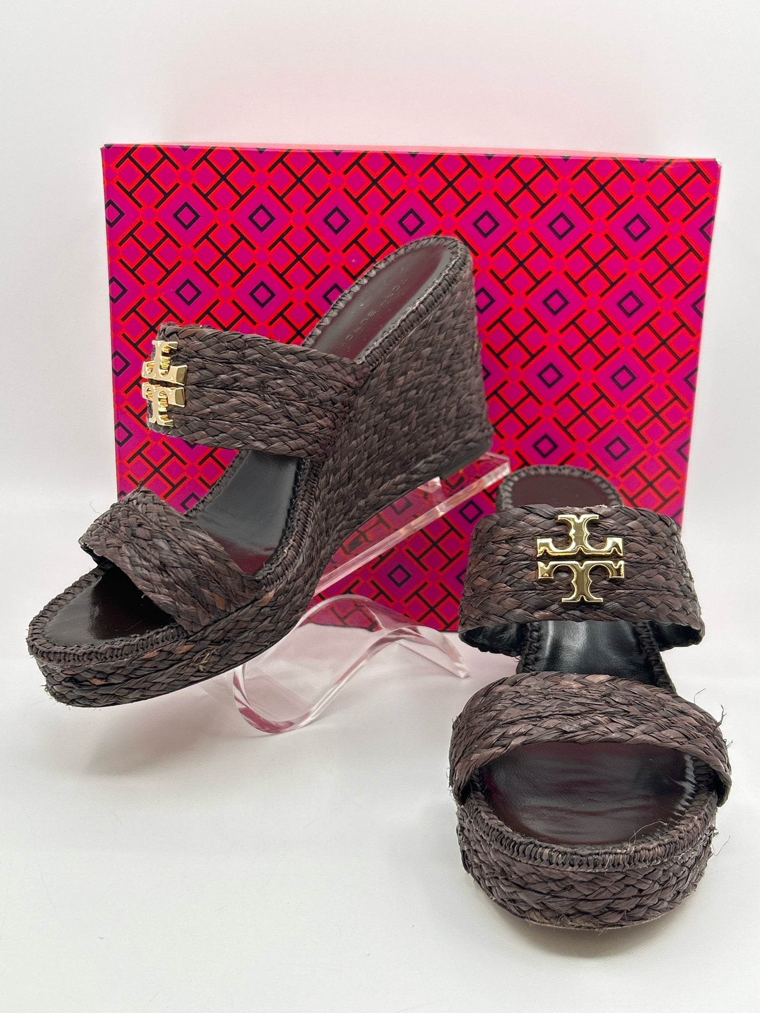 TORY BURCH Size 7.5M Brown Women Sandal