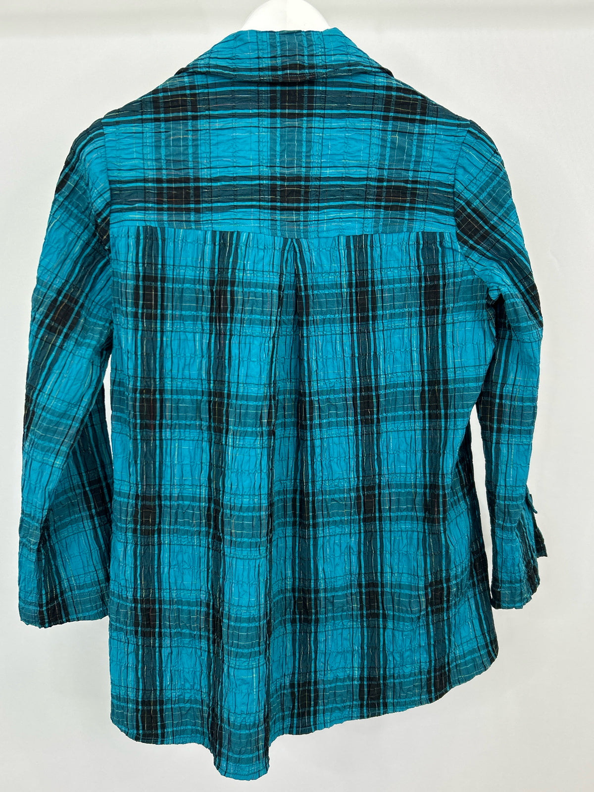 HABITAT Size S Teal and Black Women Shirt NWT