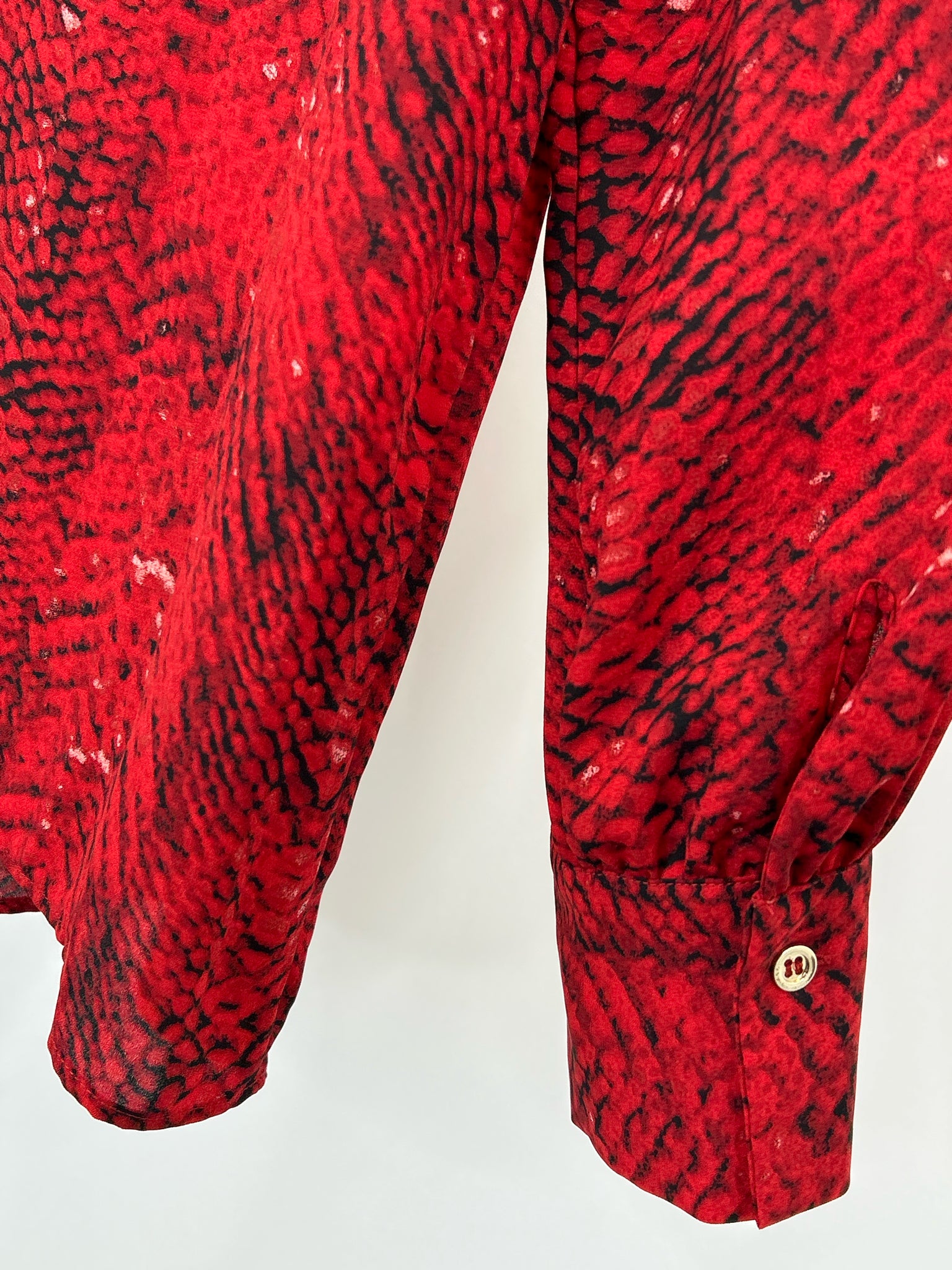T TAHARI Size XL Red and Black Women Blouse