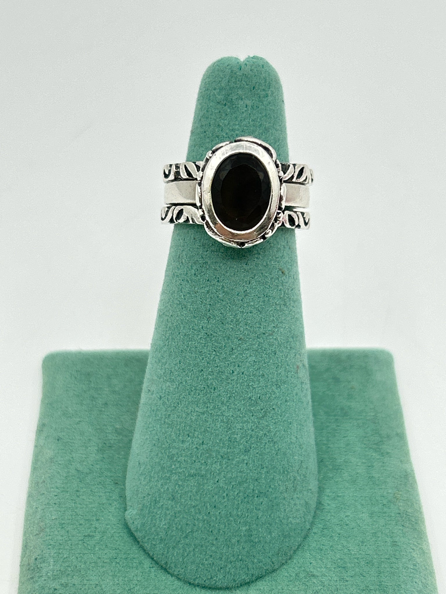 Silpada Sterling Silver Size 6 Stacking Ring