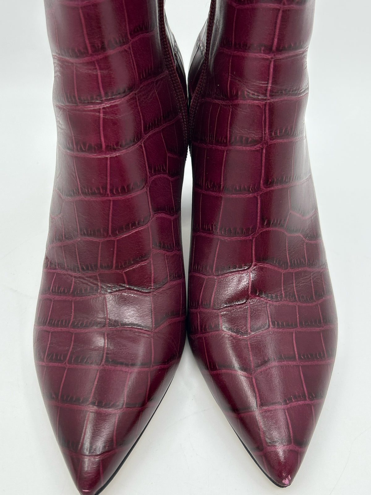 MARC FISHER Size 8.5M Burgundy Women Booties