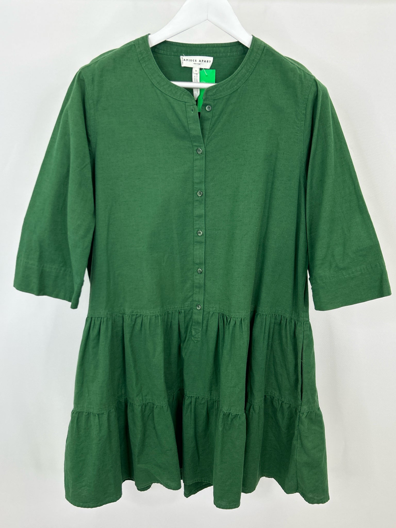 A PIECE APART Size 2X Green Women Dress