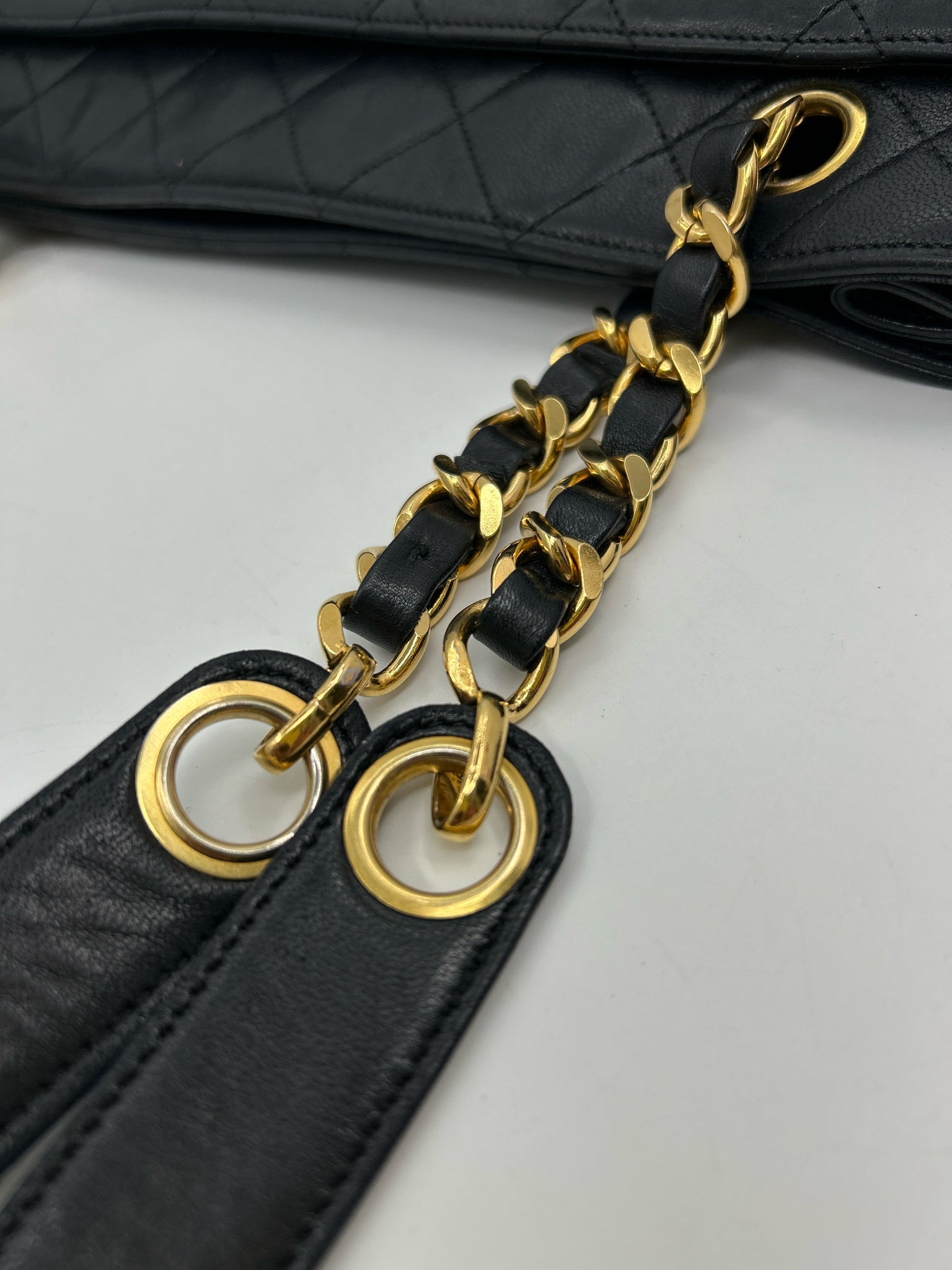 CHANEL Black Women Purse