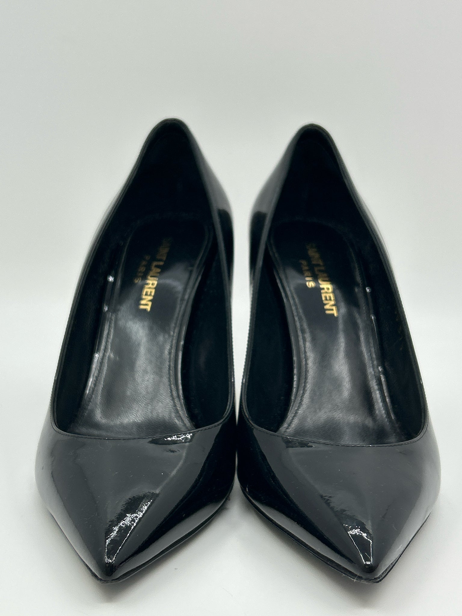 YVES SAINT LAURENT Size 37.5 Black Women Pumps