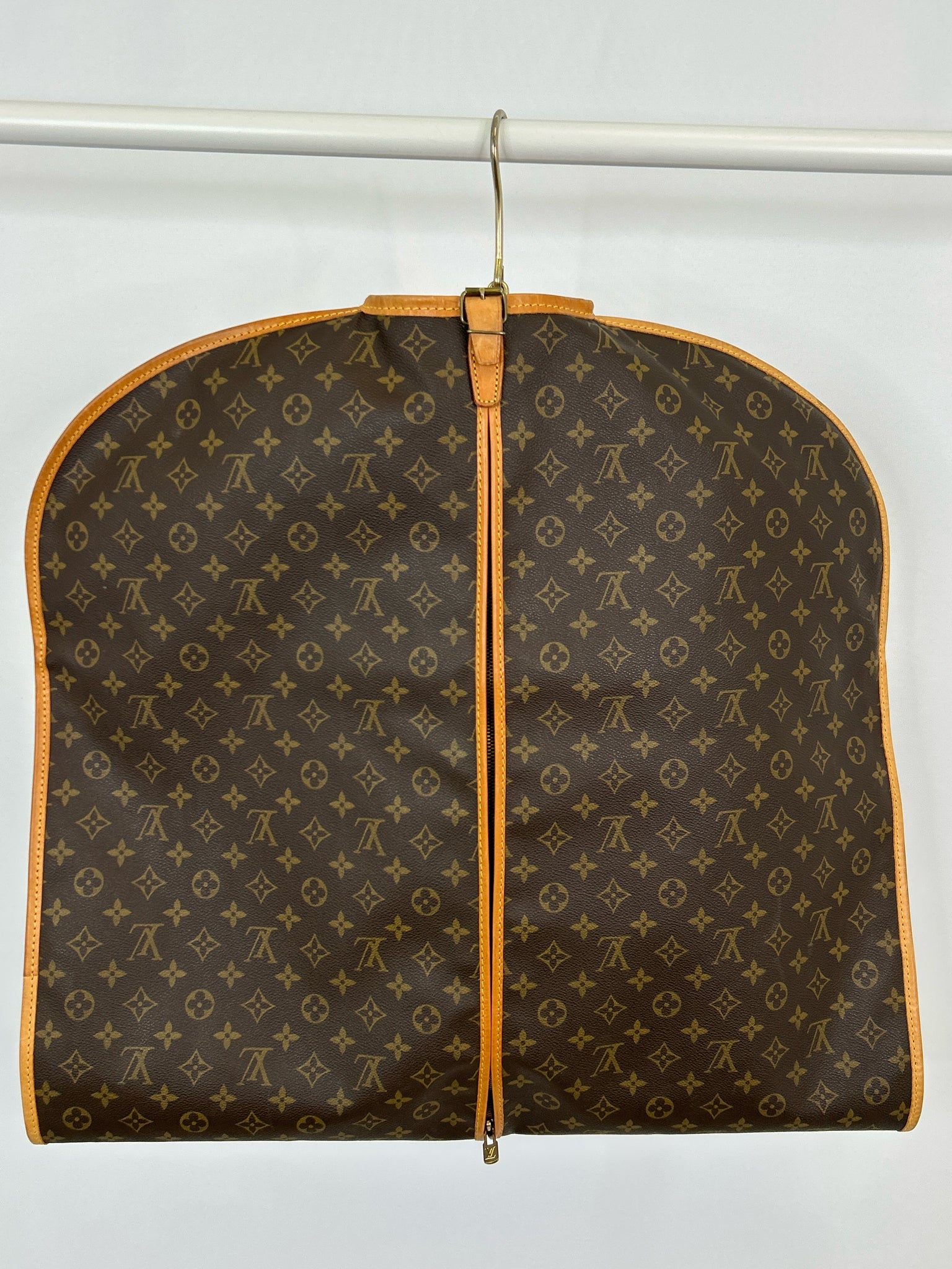 LOUIS VUITTON BROWN MONOGRAM Garment Bag